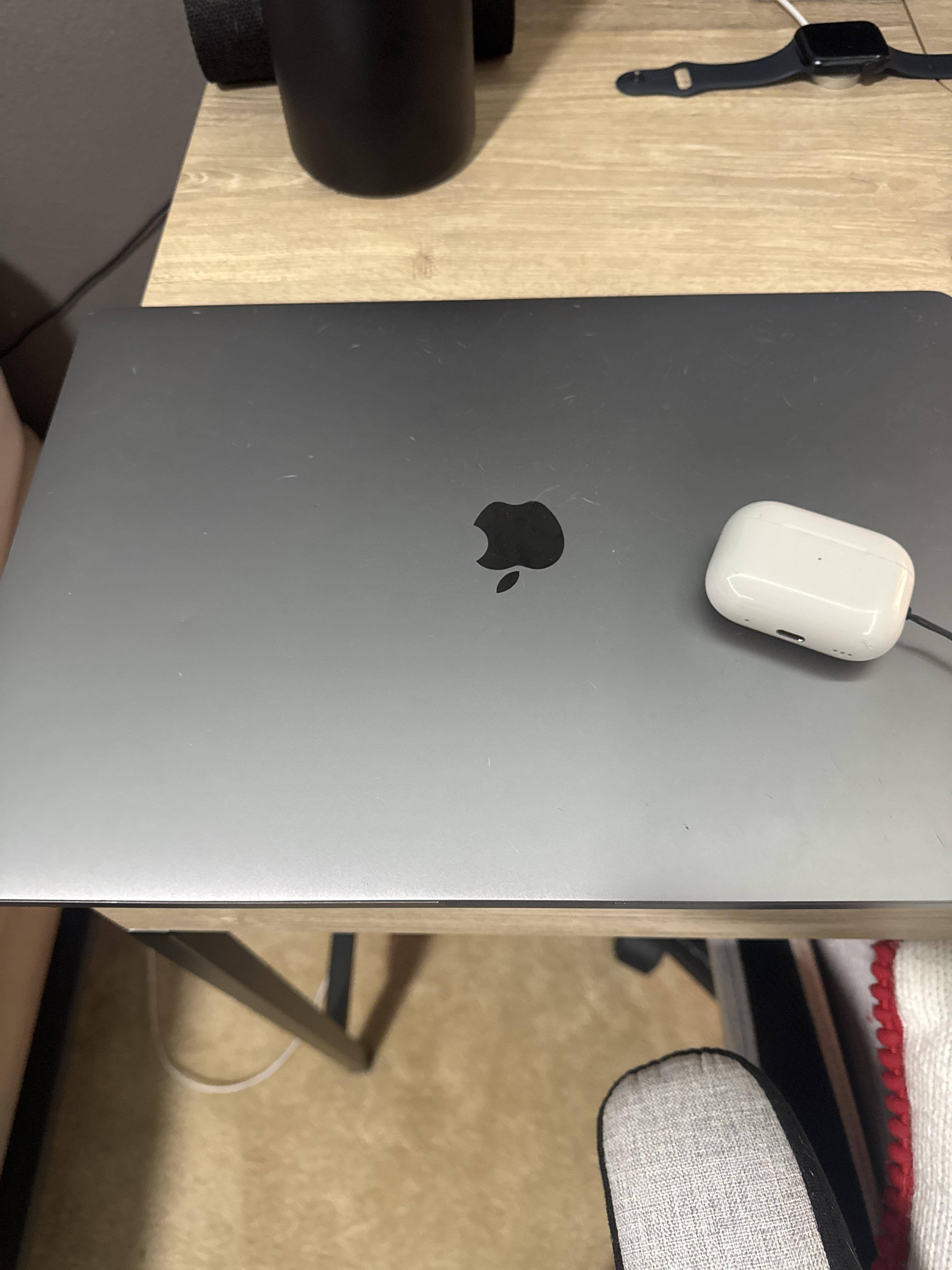 Apple Geek Squad Certified Refurbished MacBook Pro 16