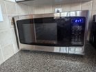 Insignia 0.9 Cu. Ft. Microwave Black Model: NS-MW09BK0 SKU: 6359490  (08-06-2021) 