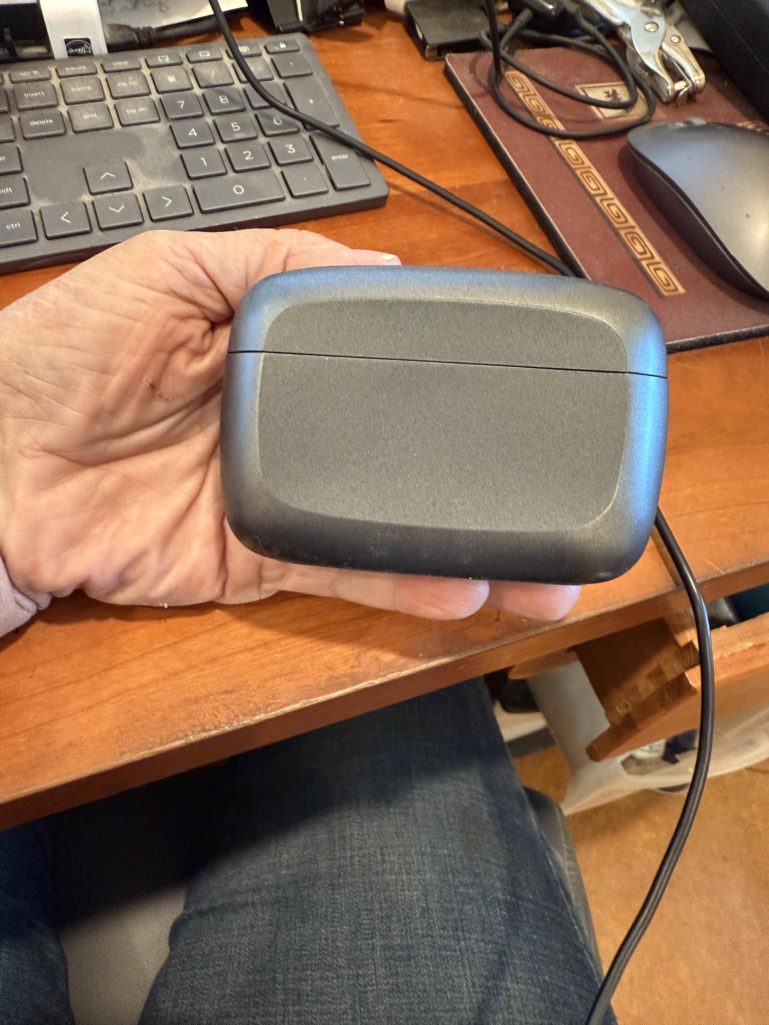 small case, click to load a larger version