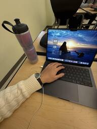 Apple MacBook Pro 14 inch Apple M4 chip Built for Apple Apple MacBook Pro 14 inch Apple M4 chip Built for Apple