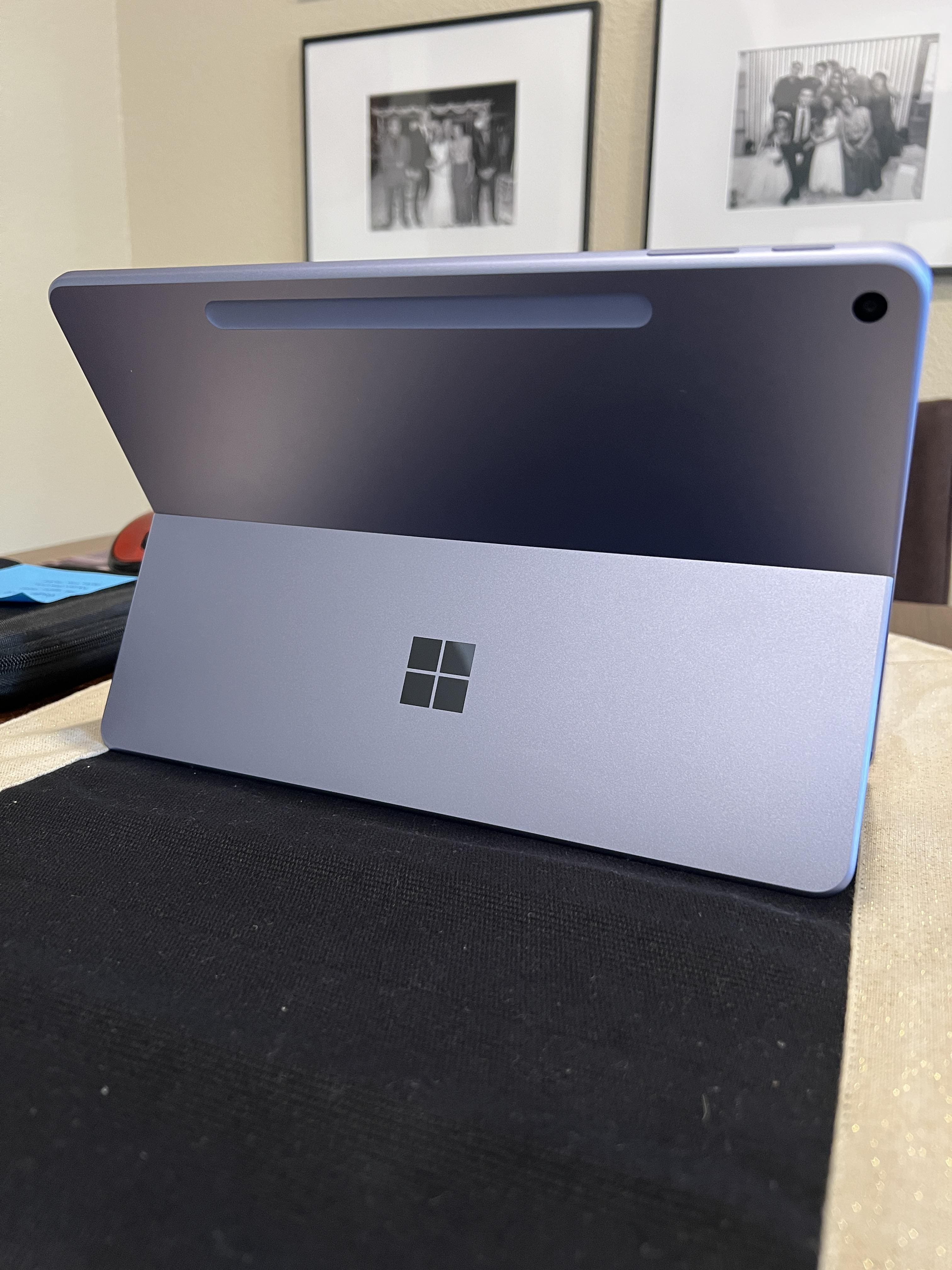 Microsoft Surface Pro Copilot+ PC 12