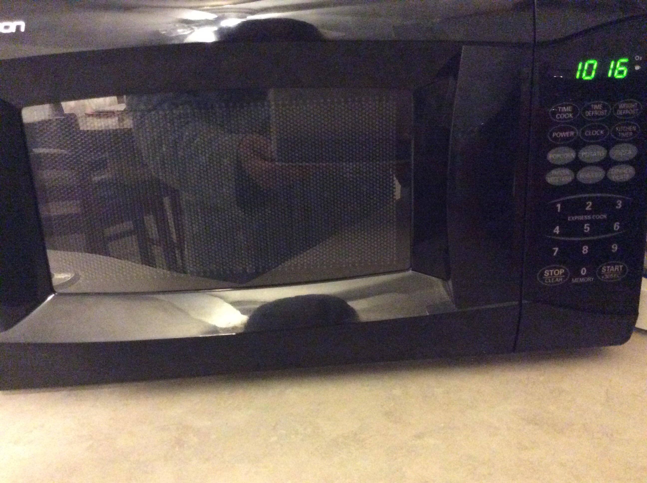 Countertop Microwave, click to load a larger version