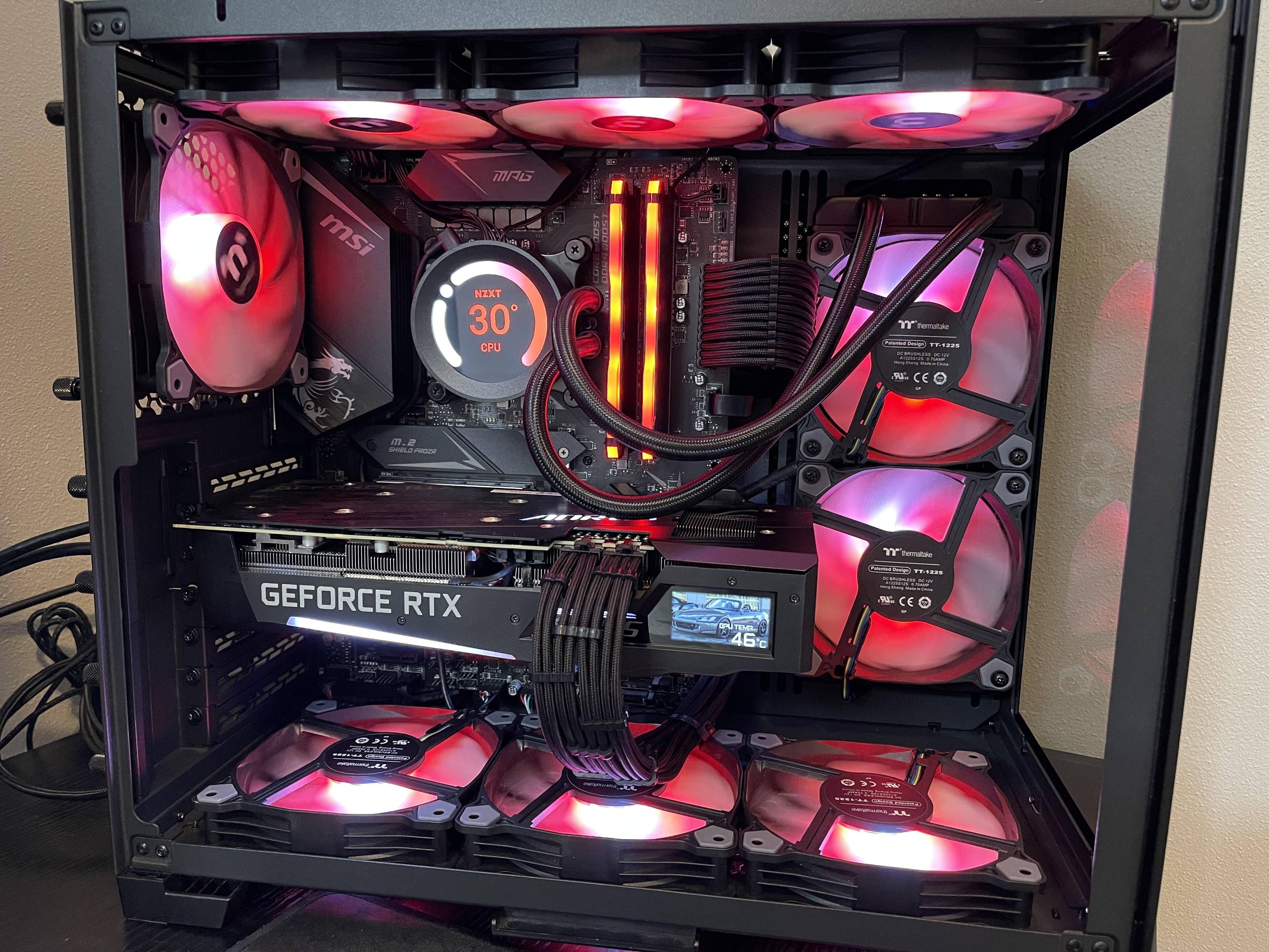 【完品】NZXT KRAKEN Z53 NZXT Kraken Z53 RGB 240mm Liquid Cooler with LCD Display