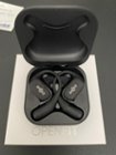 The headphones lock in with a very nice magnetic pull., click to load a larger version