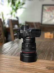 Canon EOS R5 Mirrorless Camera (Body Only) Black 4147C002 Canon EOS R5 Mirrorless Camera (Body Only) Black 4147C002