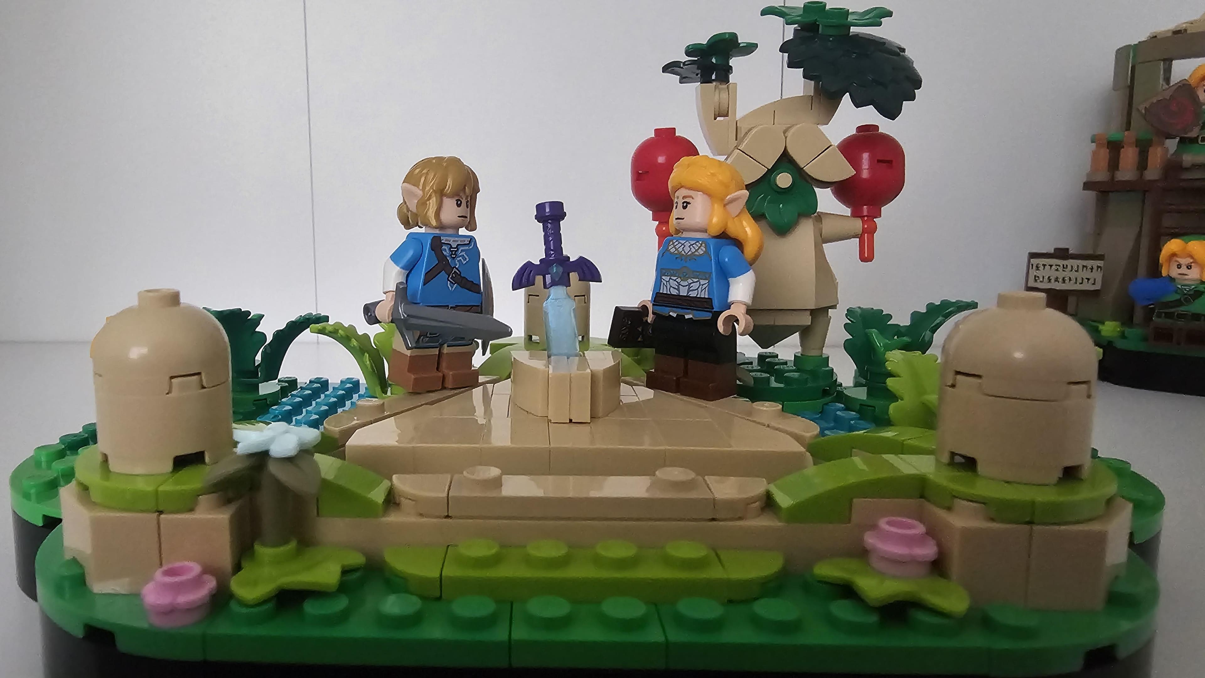 LEGO The Legend of Zelda Great Deku Tree 2in1 Building Set for