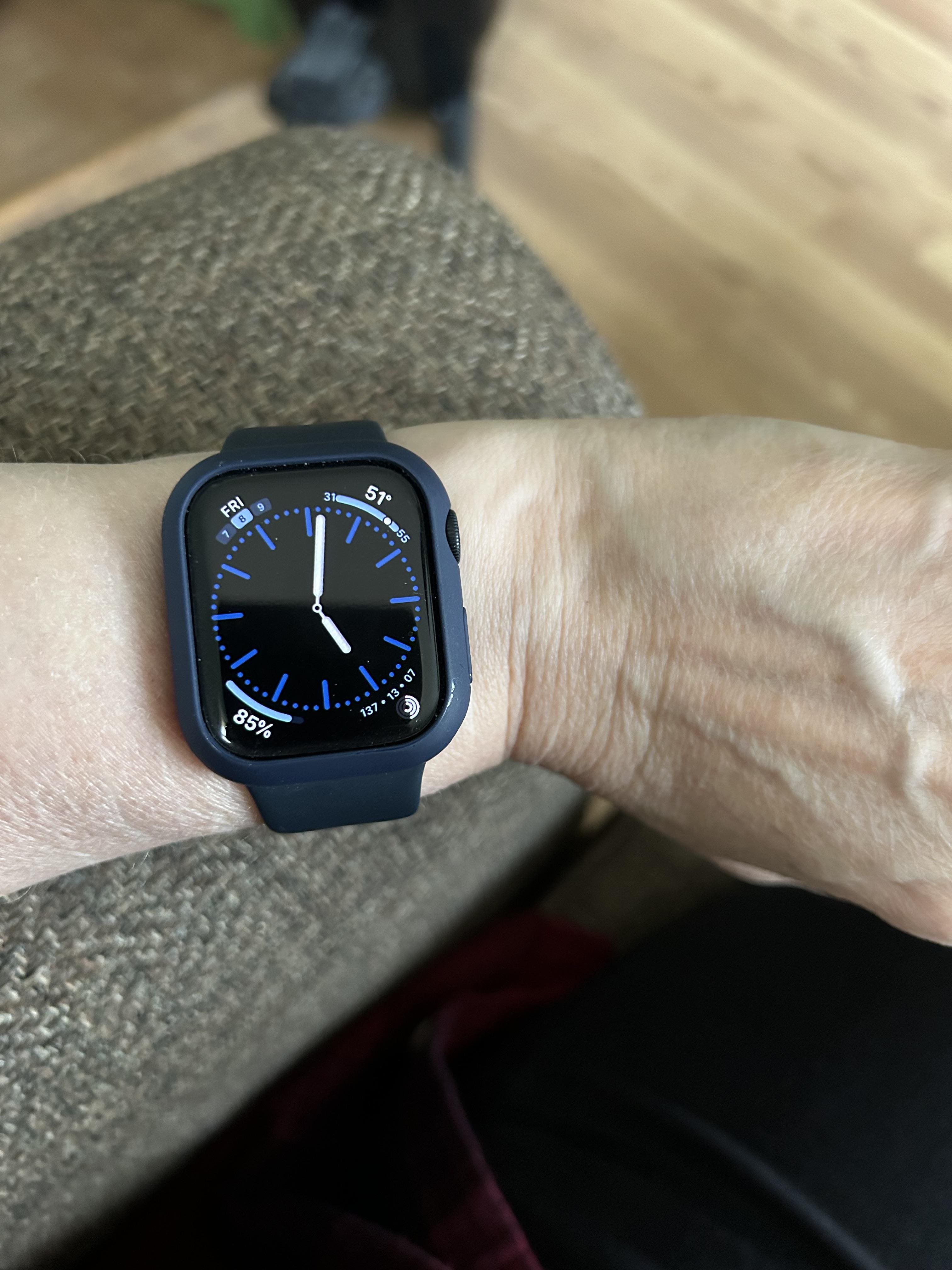 Apple Watch Series 9 (GPS) 41mm Midnight Aluminum Case with