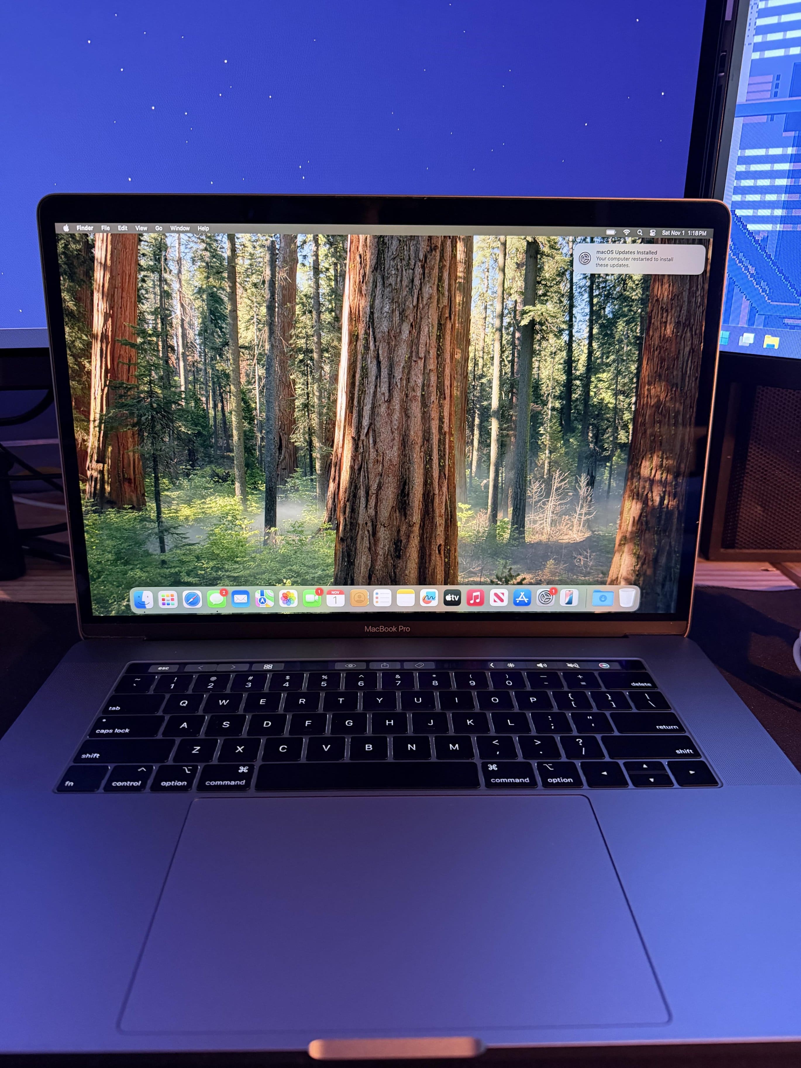 Apple Refurbished MacBook Pro 15