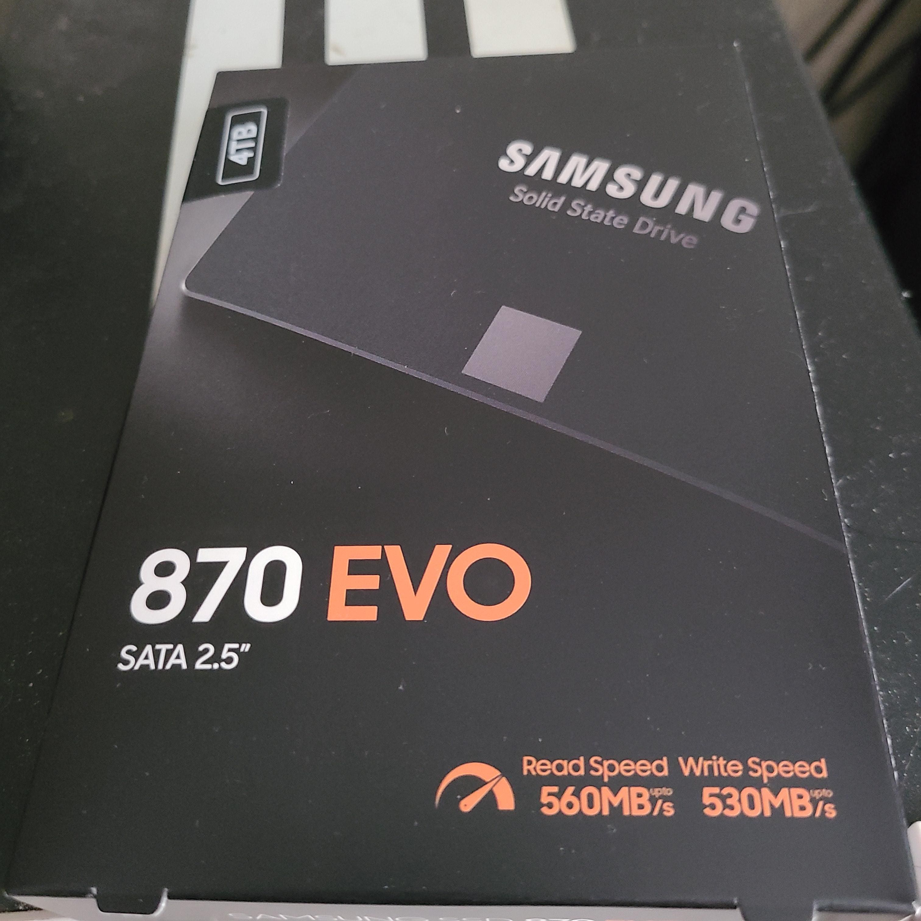 Samsung 870 EVO 4TB Internal SSD SATA MZ-77E4T0B/AM - Best Buy