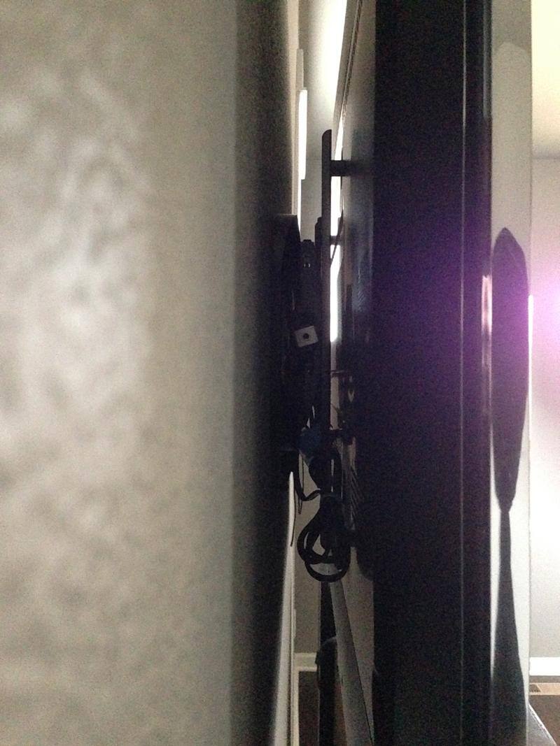 Low profile, fingertip tilt, click to load a larger version