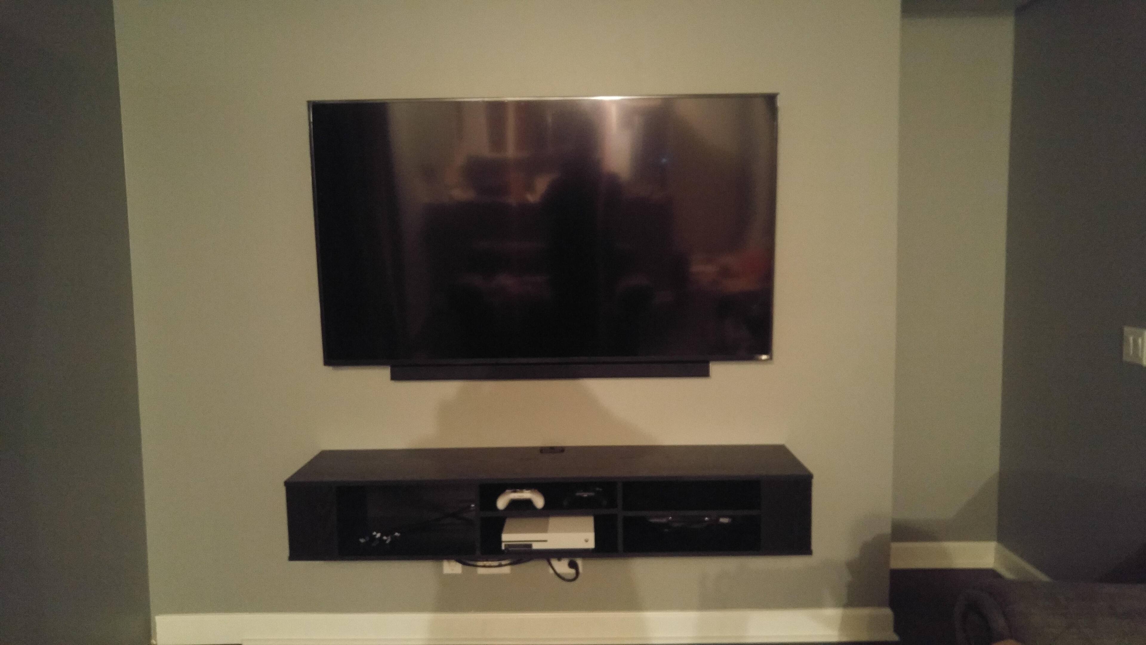 No wires showing, click to load a larger version