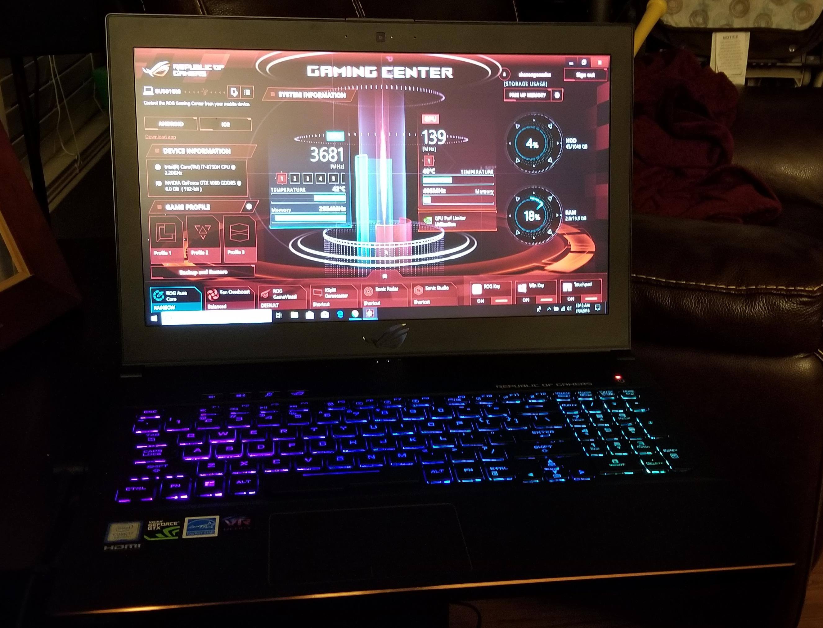 ASUS Laptop Gaming Center, click to load a larger version