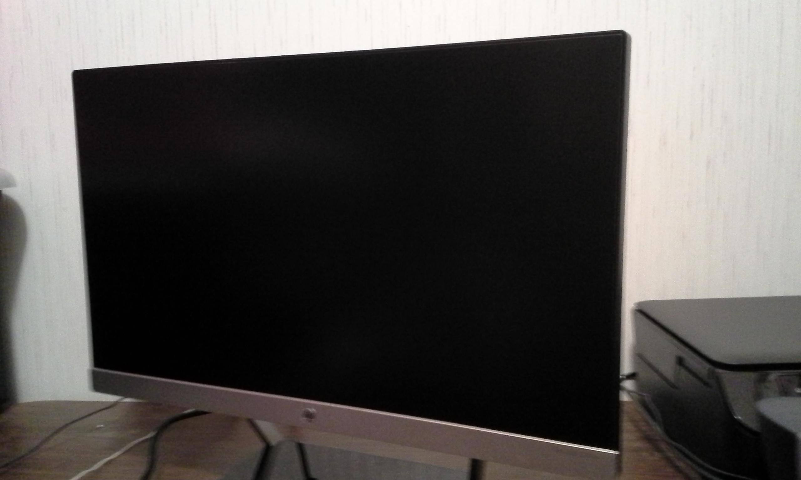 screen while off, click to load a larger version