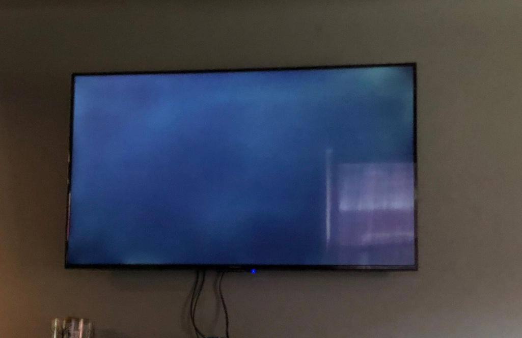 The screen, when dark, showed several light spots, click to load a larger version