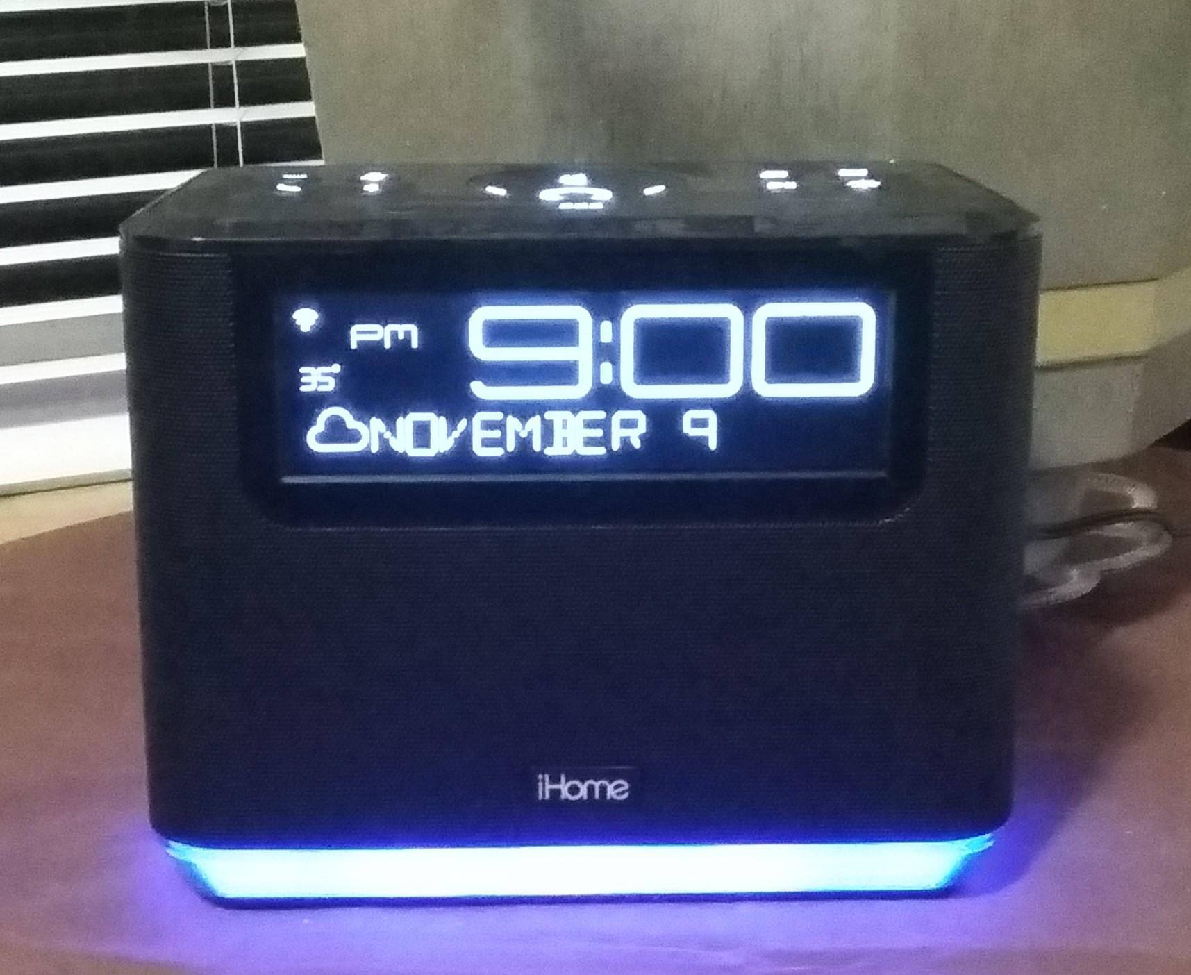 AVS16 Smart Alarm Clock with Alexa, click to load a larger version