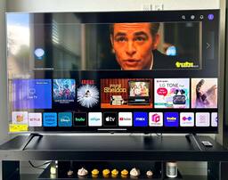 LG 70” Class UQ75 Series LED 4K UHD Smart webOS TV (2022 LG 70” Class UQ75 Series LED 4K UHD Smart webOS TV (2022