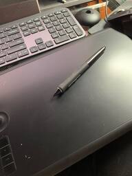 Wacom Intuos Pro Pen Drawing Tablet (Medium) Black PTH660 Wacom Intuos Pro Pen Drawing Tablet (Medium) Black PTH660