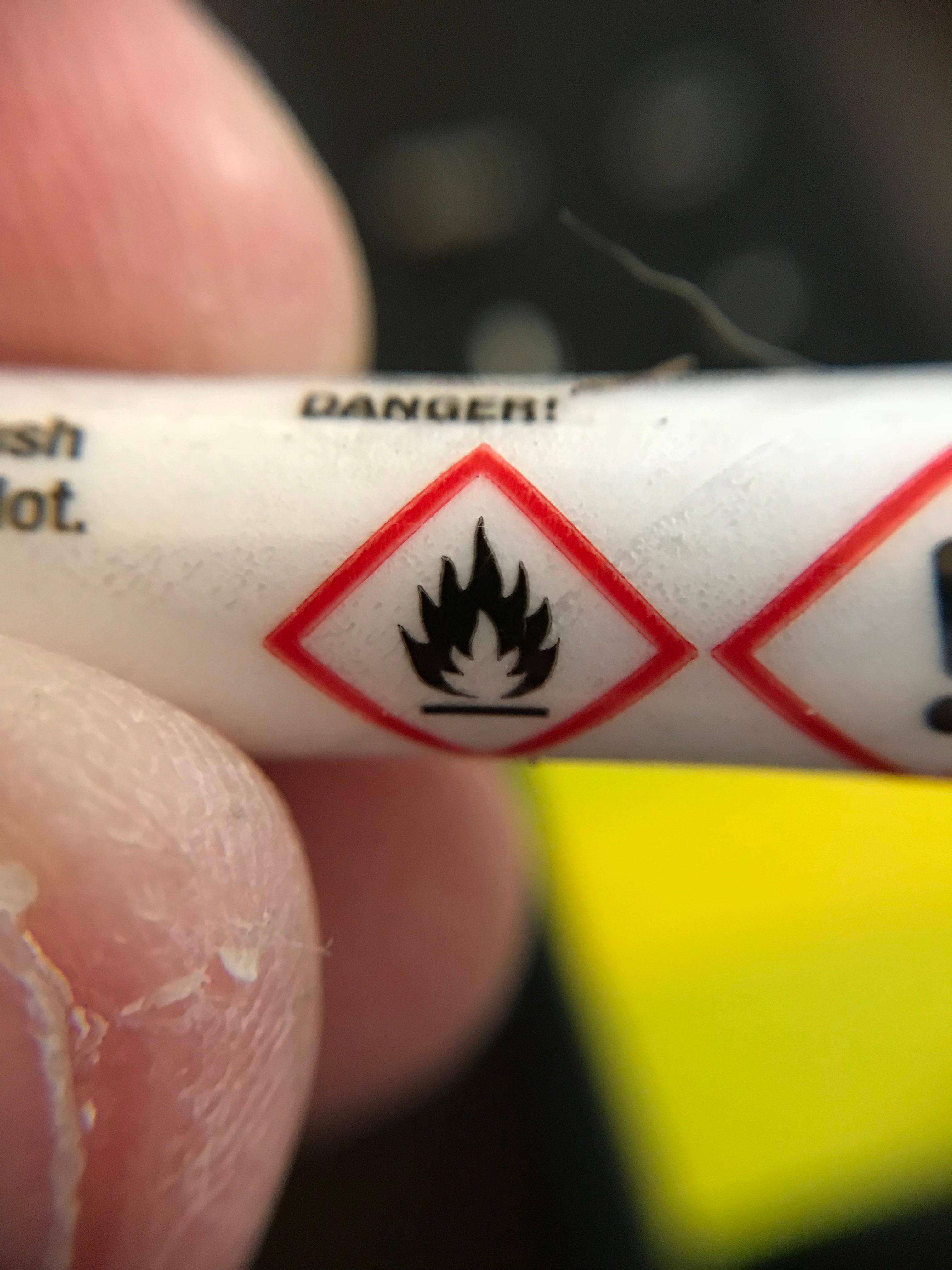 Pic with macro lens, click to load a larger version