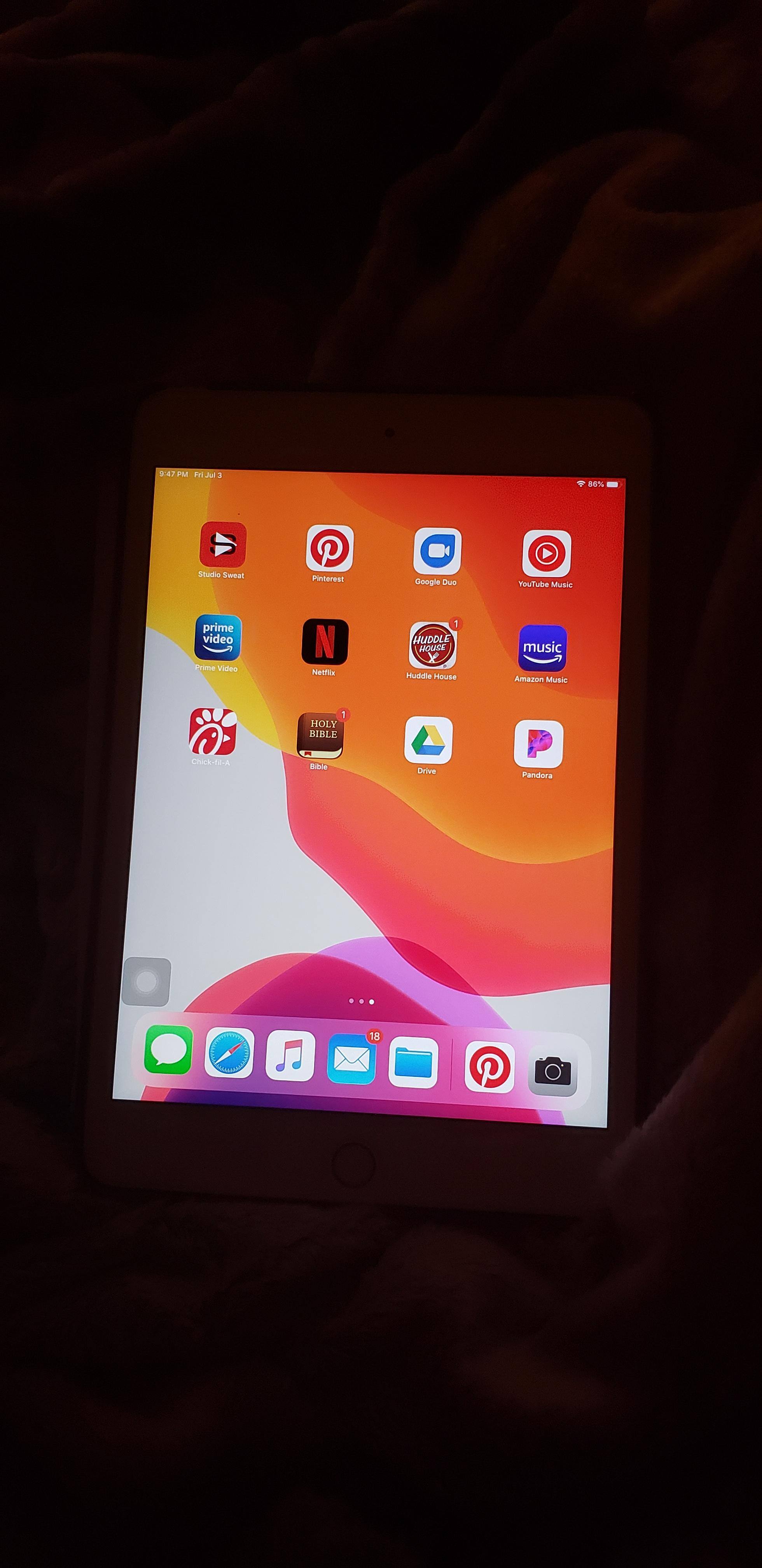 iPad mini 5世代 64GB MUX52J/A 51Cq29IjcAL._UF894,1000_QL80_.jpg