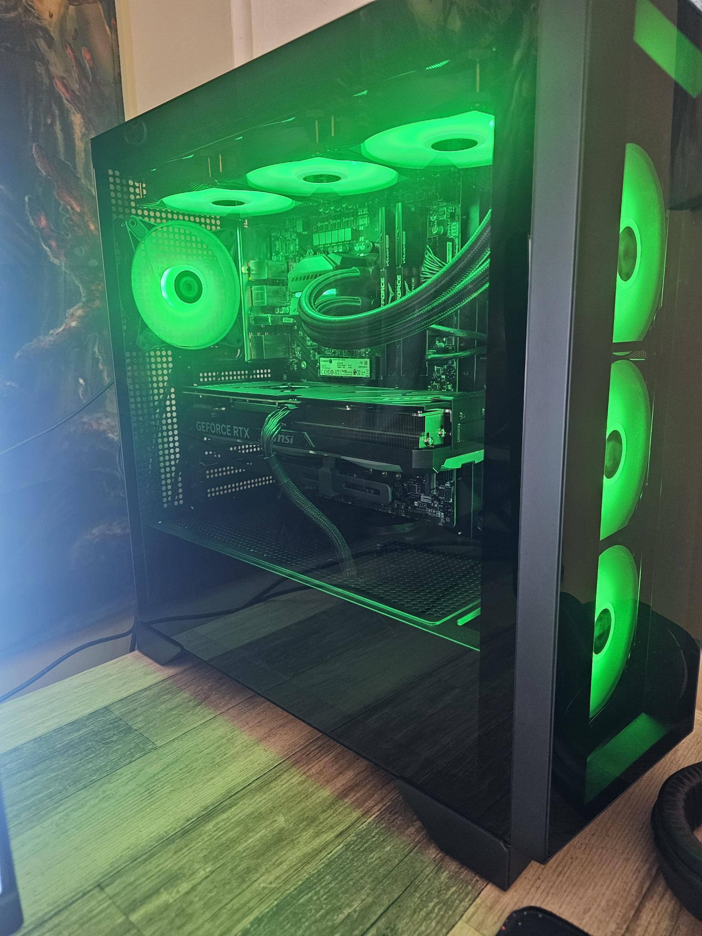 New MSI Aegis R2 Gaming Desktop Intel Core i7 14700F 32GB New MSI Aegis R2 Gaming Desktop Intel Core i7 14700F 32GB