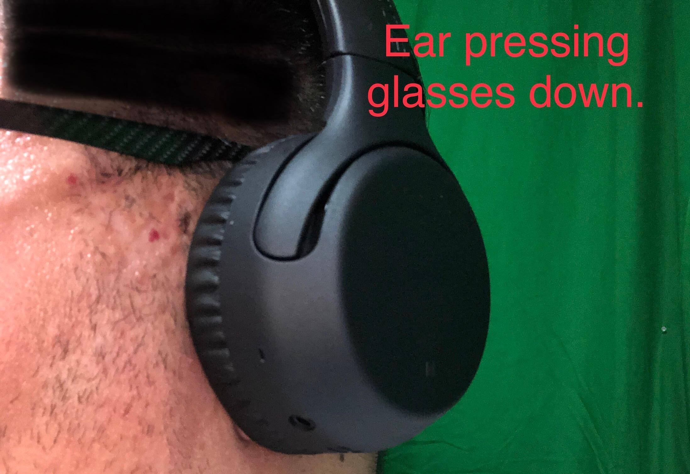 Uncomfortable if you wear glasses., click to load a larger version