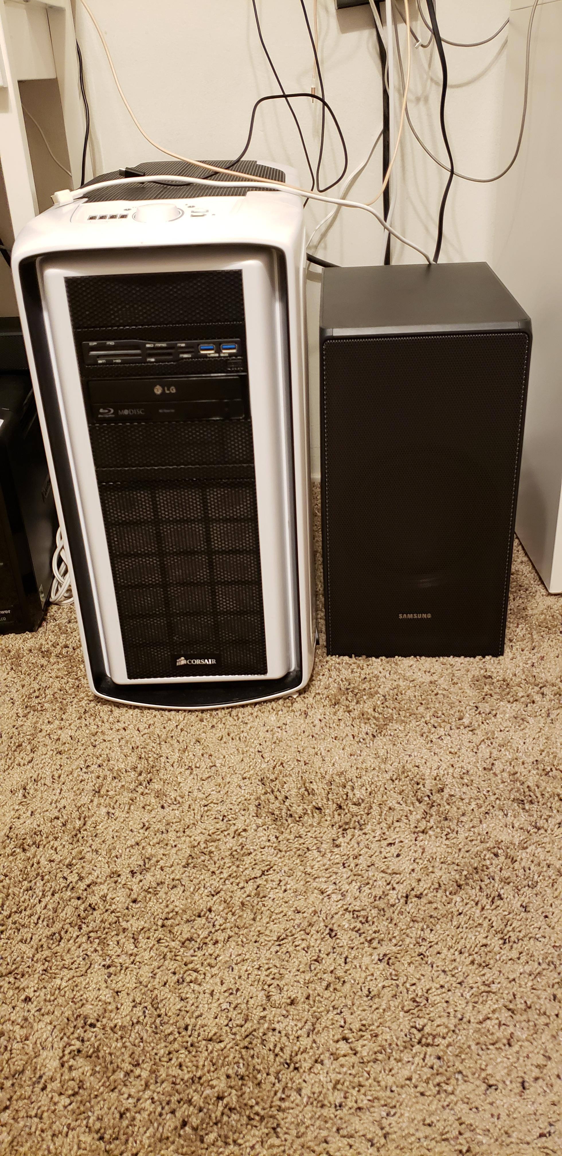 Big subwoofer = thunderous bass, click to load a larger version