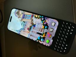 Clicks Keyboard for Apple iPhone 16 Pro Max Surf CK-6200-6 Clicks Keyboard for Apple iPhone 16 Pro Max Surf CK-6200-6