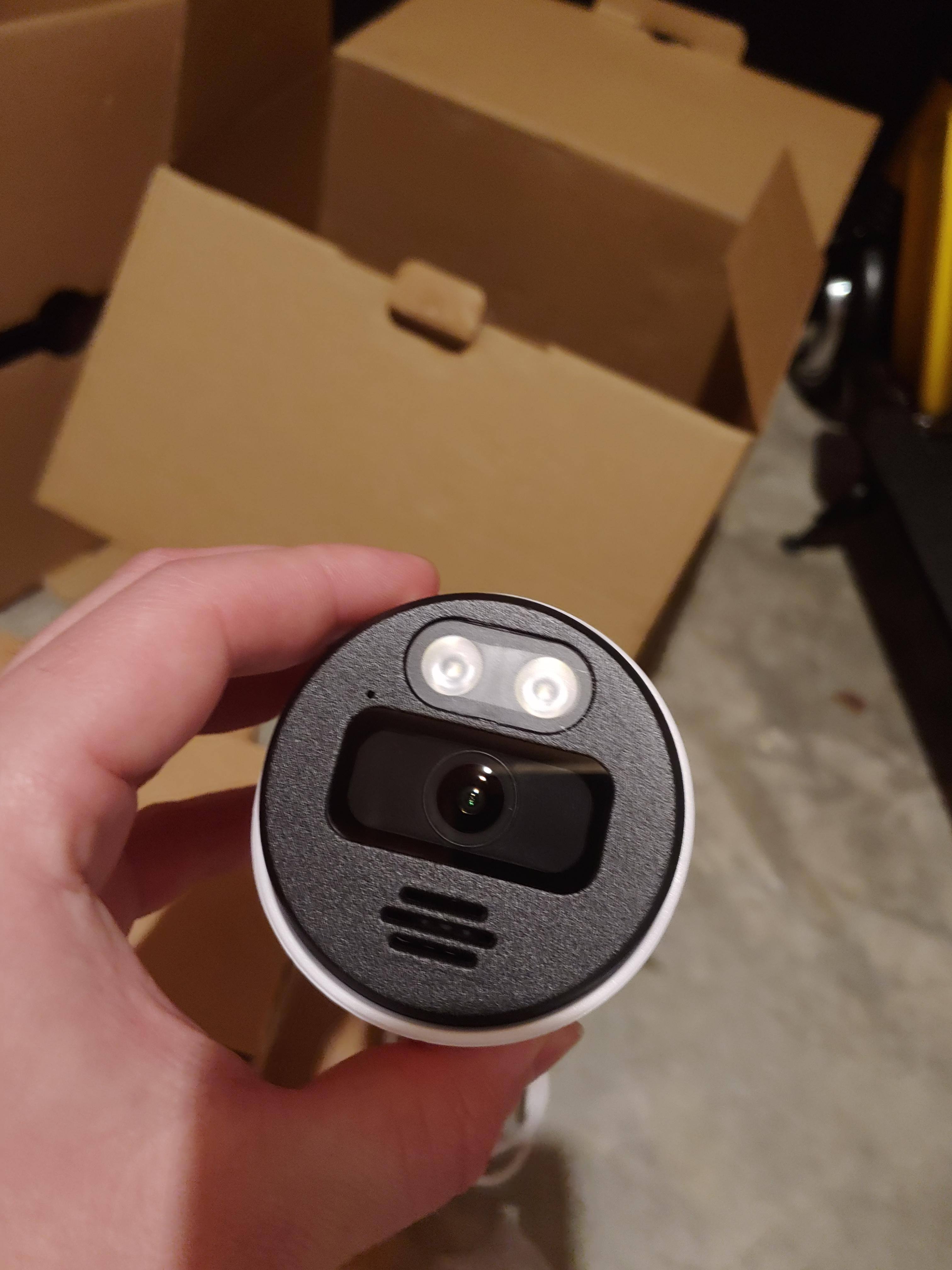 dual spotlights (top) and infrared lights (bottom), click to load a larger version