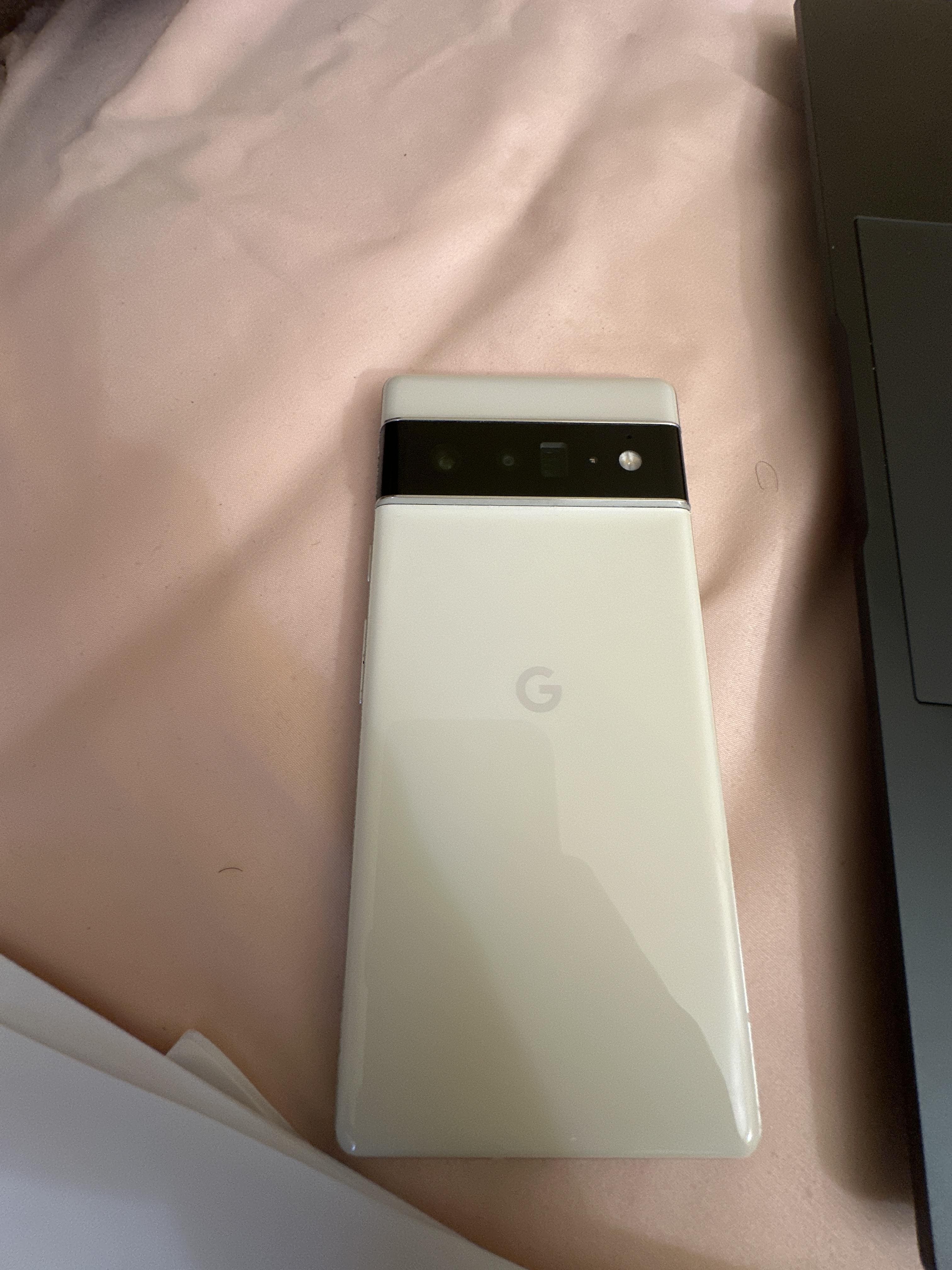 A Google Pixel 6 pro 256 GB SIMフリー　ホワイト Amazon.com: Google Pixel 6 Pro 5G UW 256GB Cloudy White
