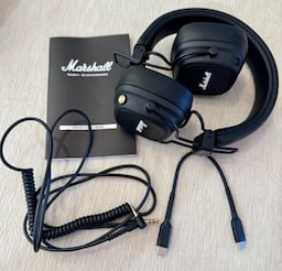 Marshall Major V Wireless On Ear Headphones Black 1006832