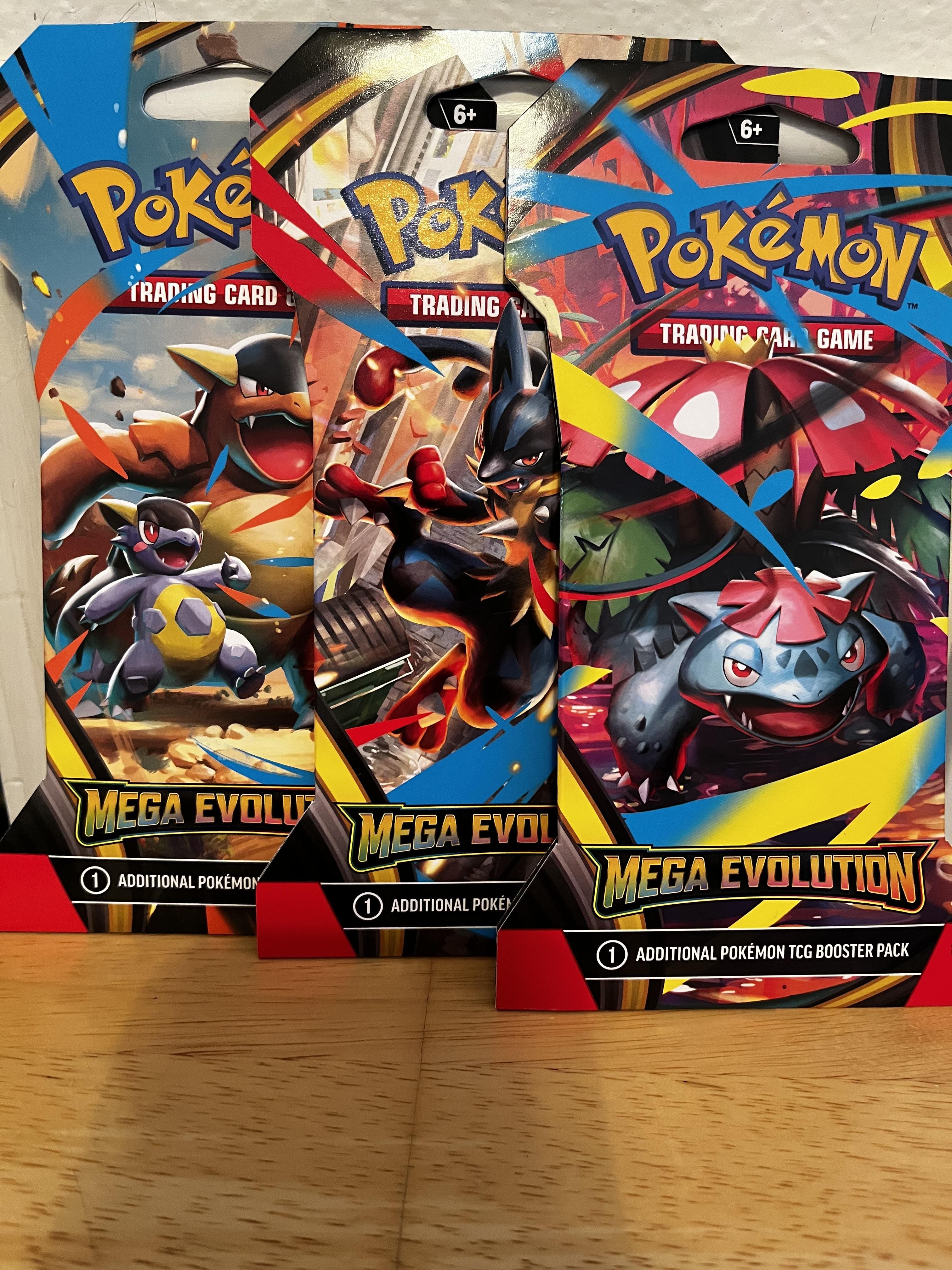 Pokmon Trading Card Game: Mega Evolution Phantasmal Flames Sleeved Booster  Styles May Vary 10-10193-102 - Best Buy