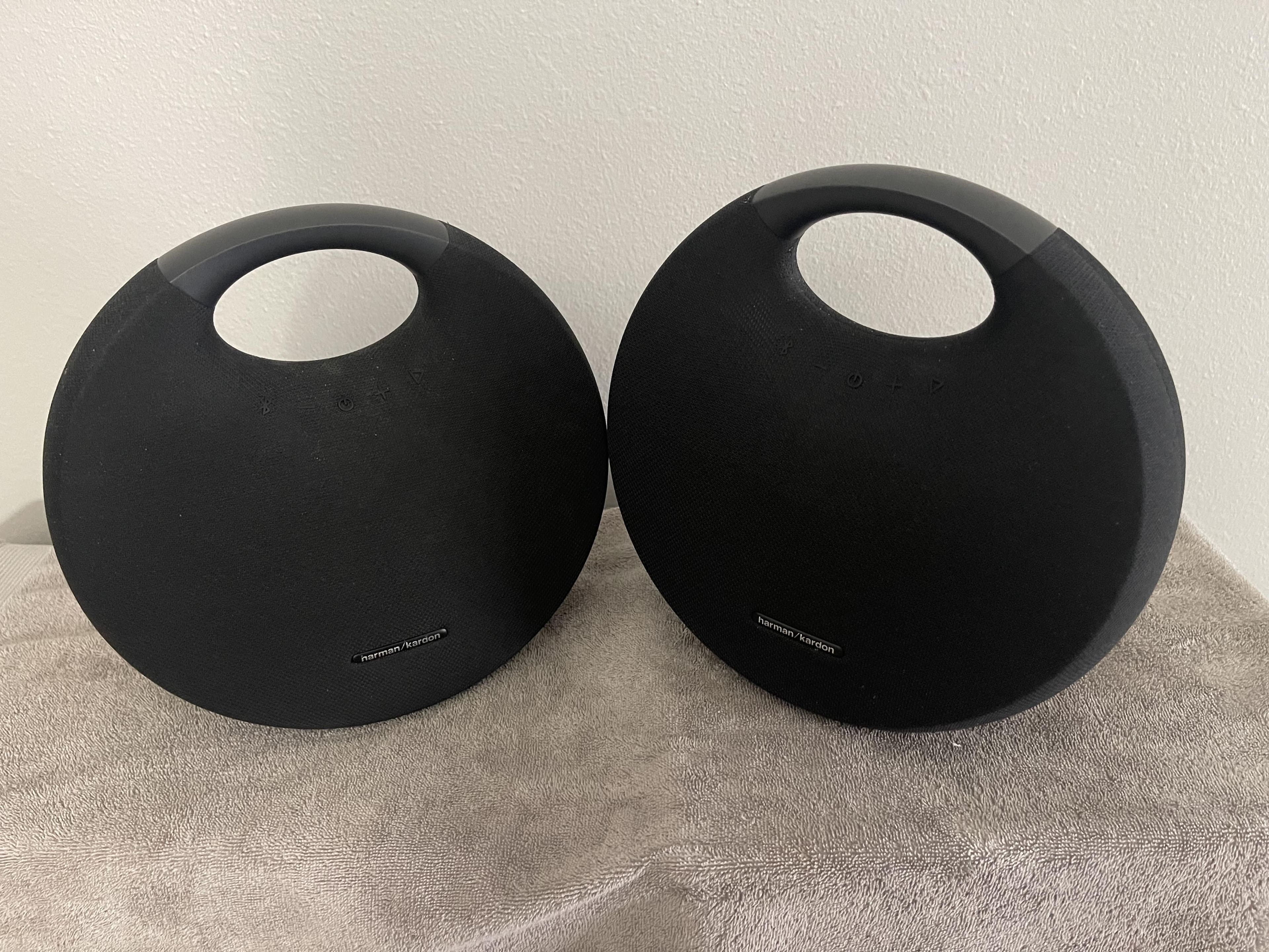 Harman Kardon Onyx Studio 6 Portable Bluetooth Speaker Black