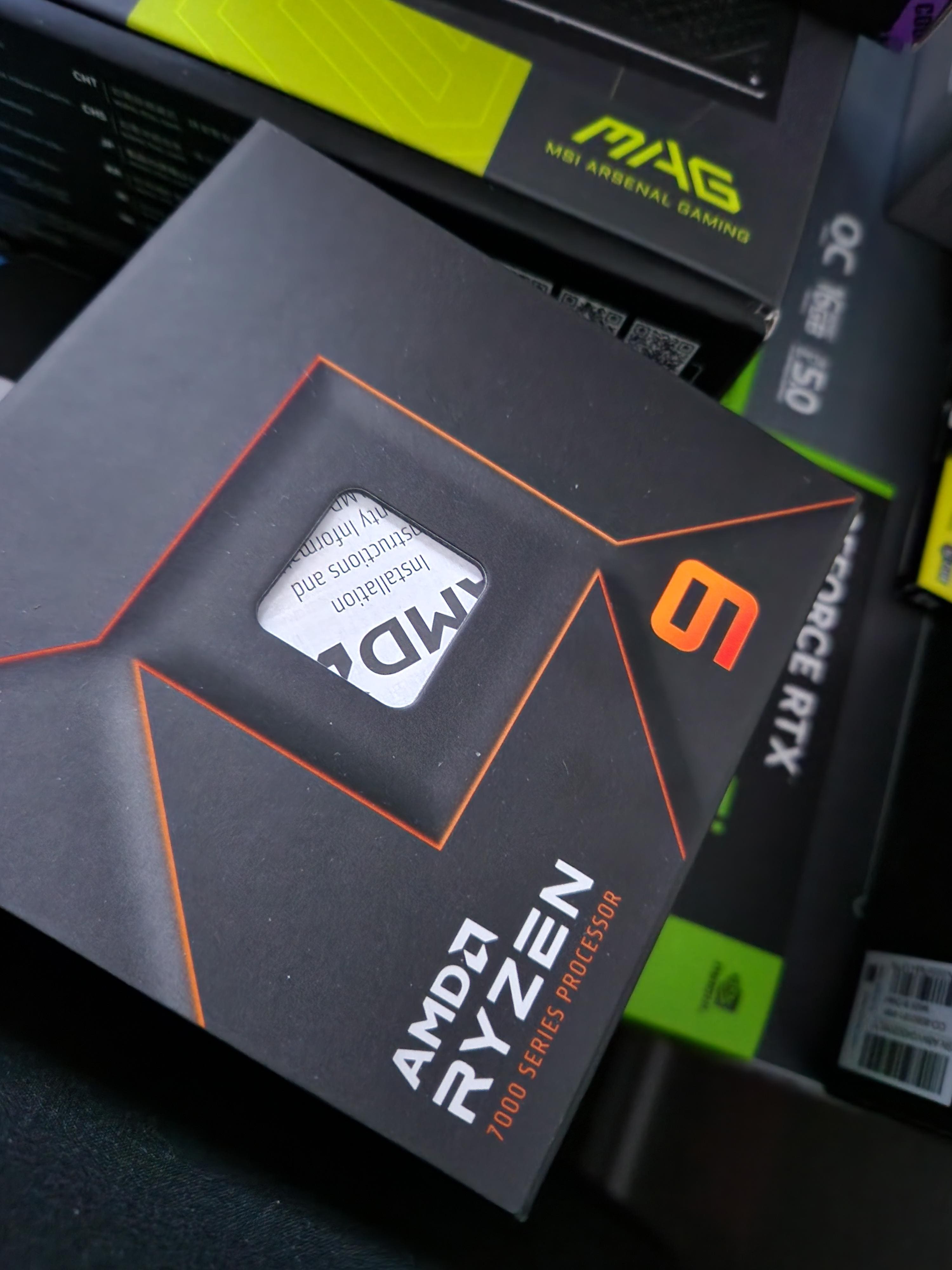 AMD Ryzen 9 7900X 12 Core 24 Thread 4.7 GHz (5.6 GHz Max Boost
