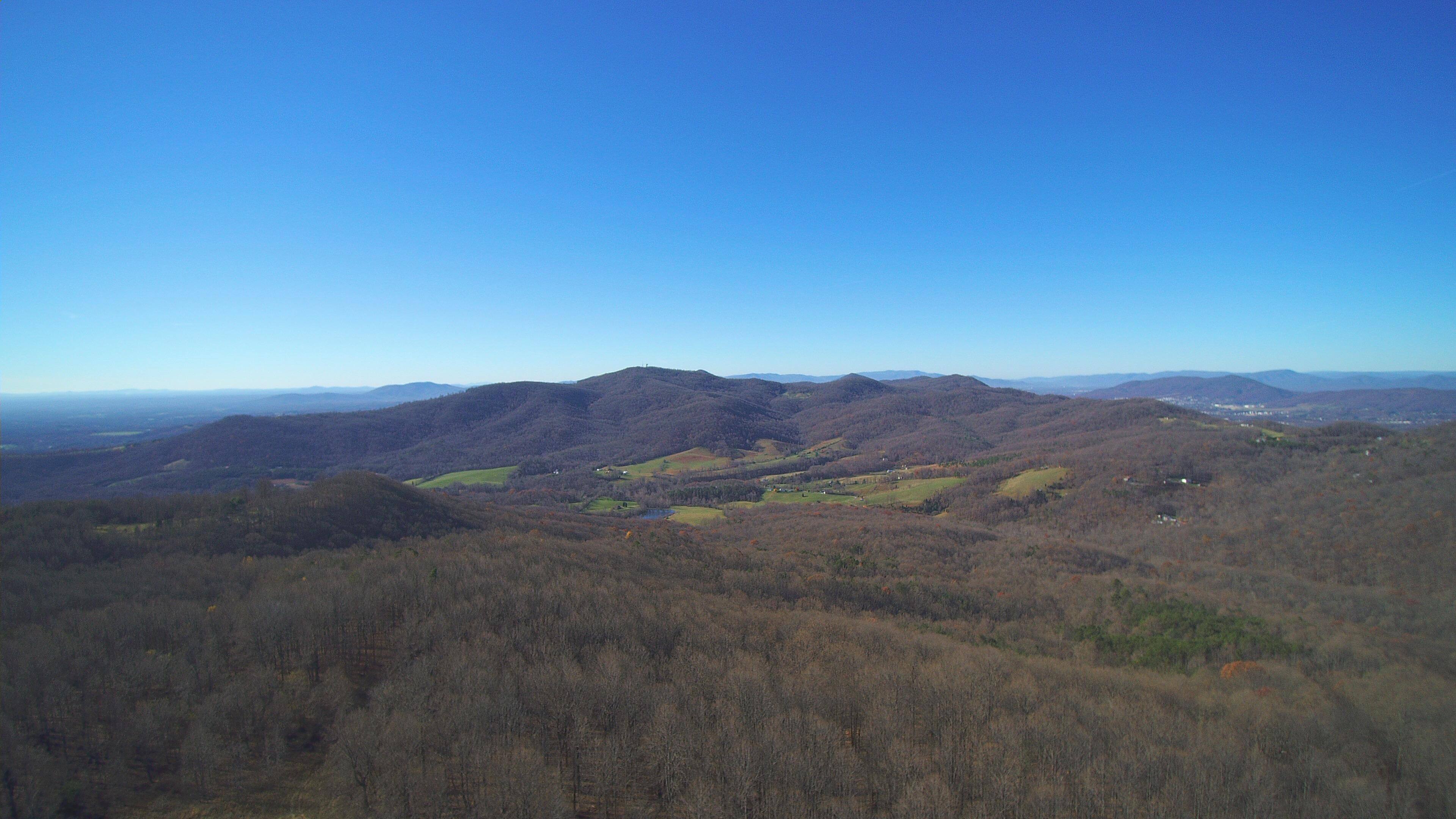 400 feet altitude overlooking the blue ridge mountains, click to load a larger version