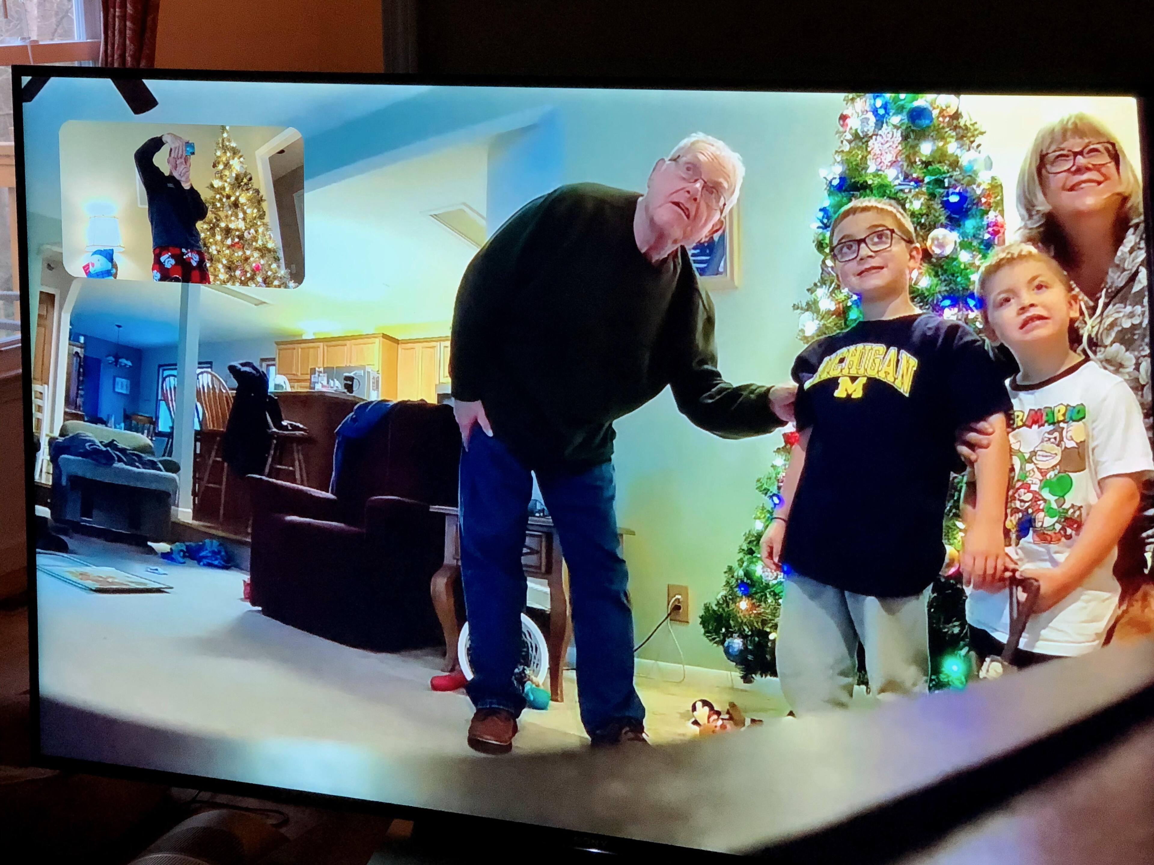 Merry Christmas, click to load a larger version