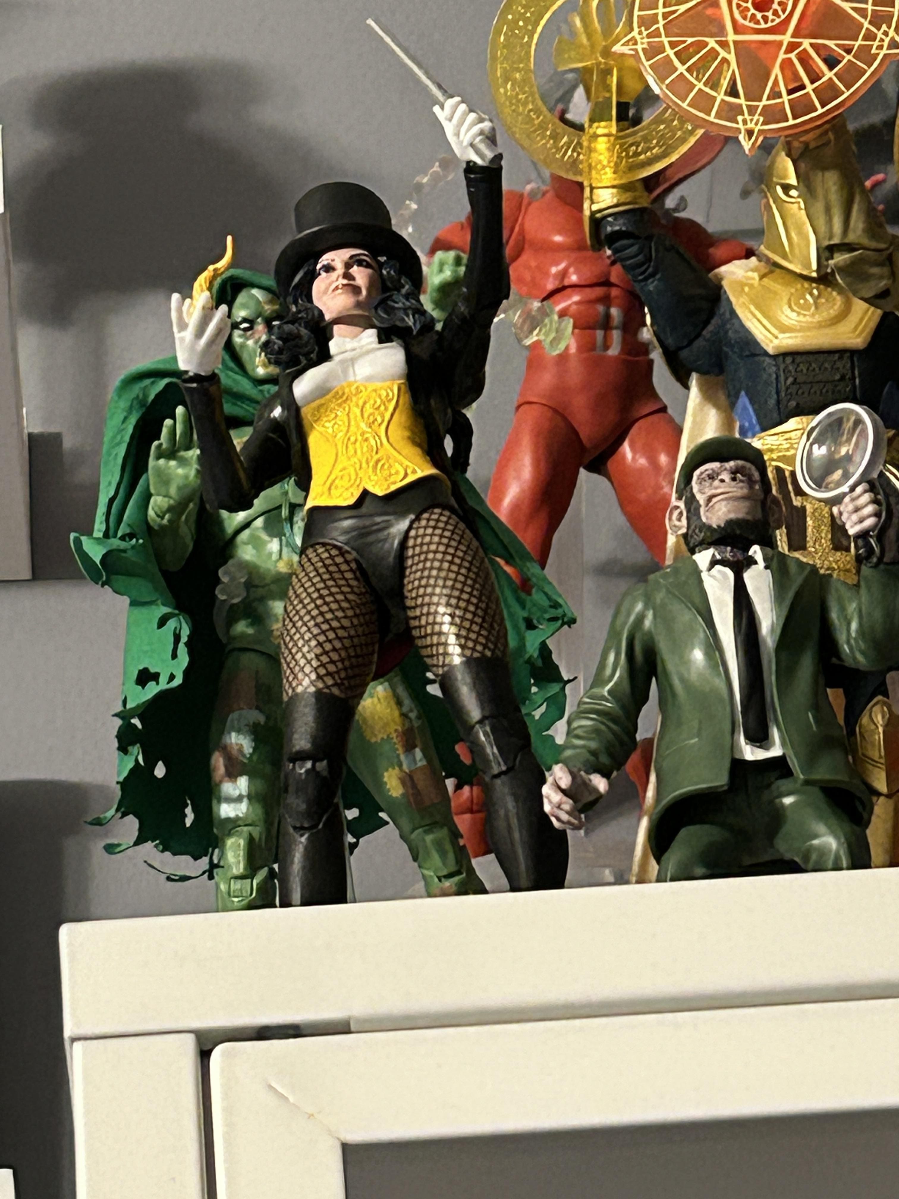 McFarlane Toys DC Multiverse Zatanna (DC Classic) 7