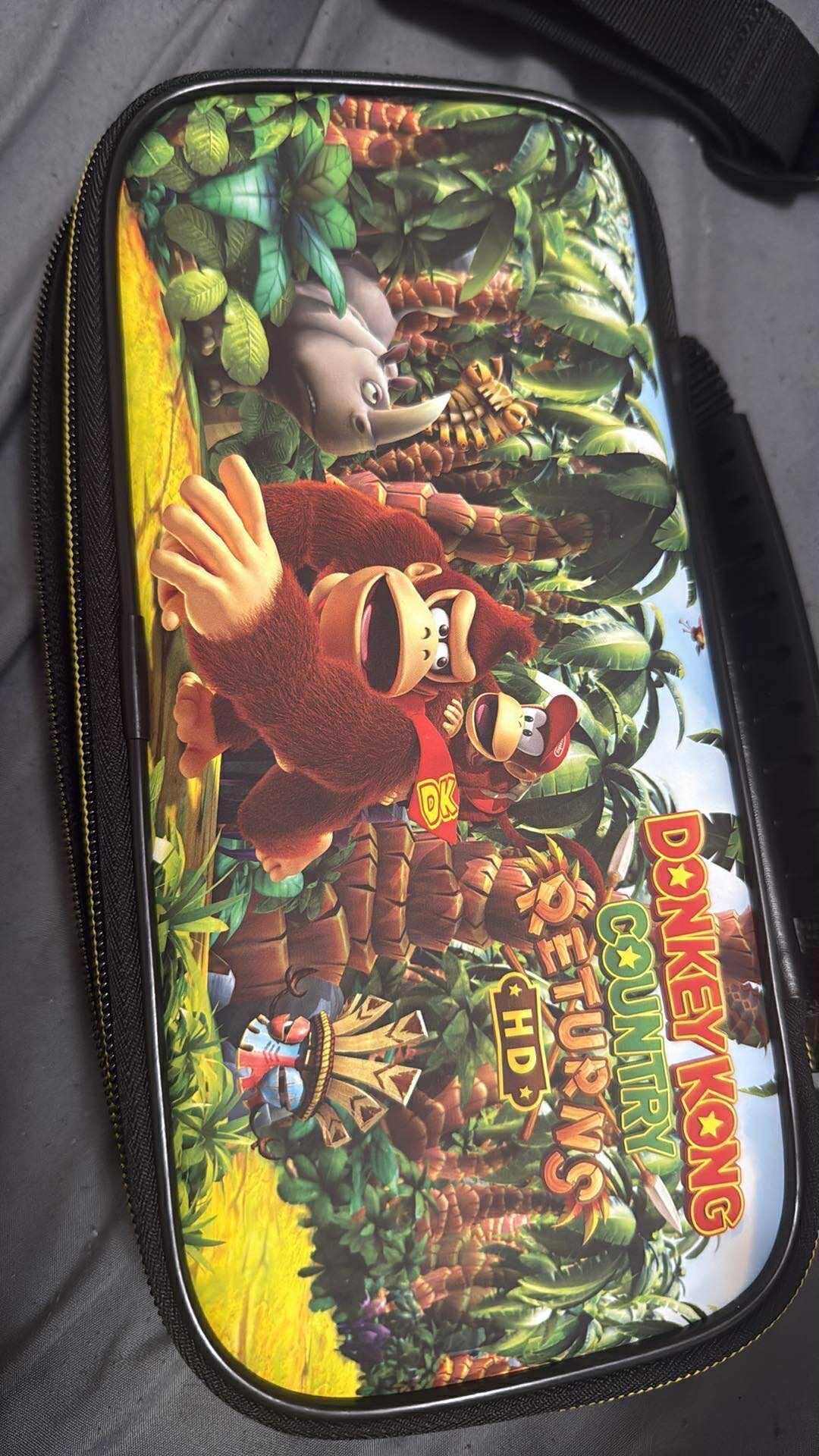 RDS Industries Nintendo Switch Game Traveler Deluxe Donkey Kong