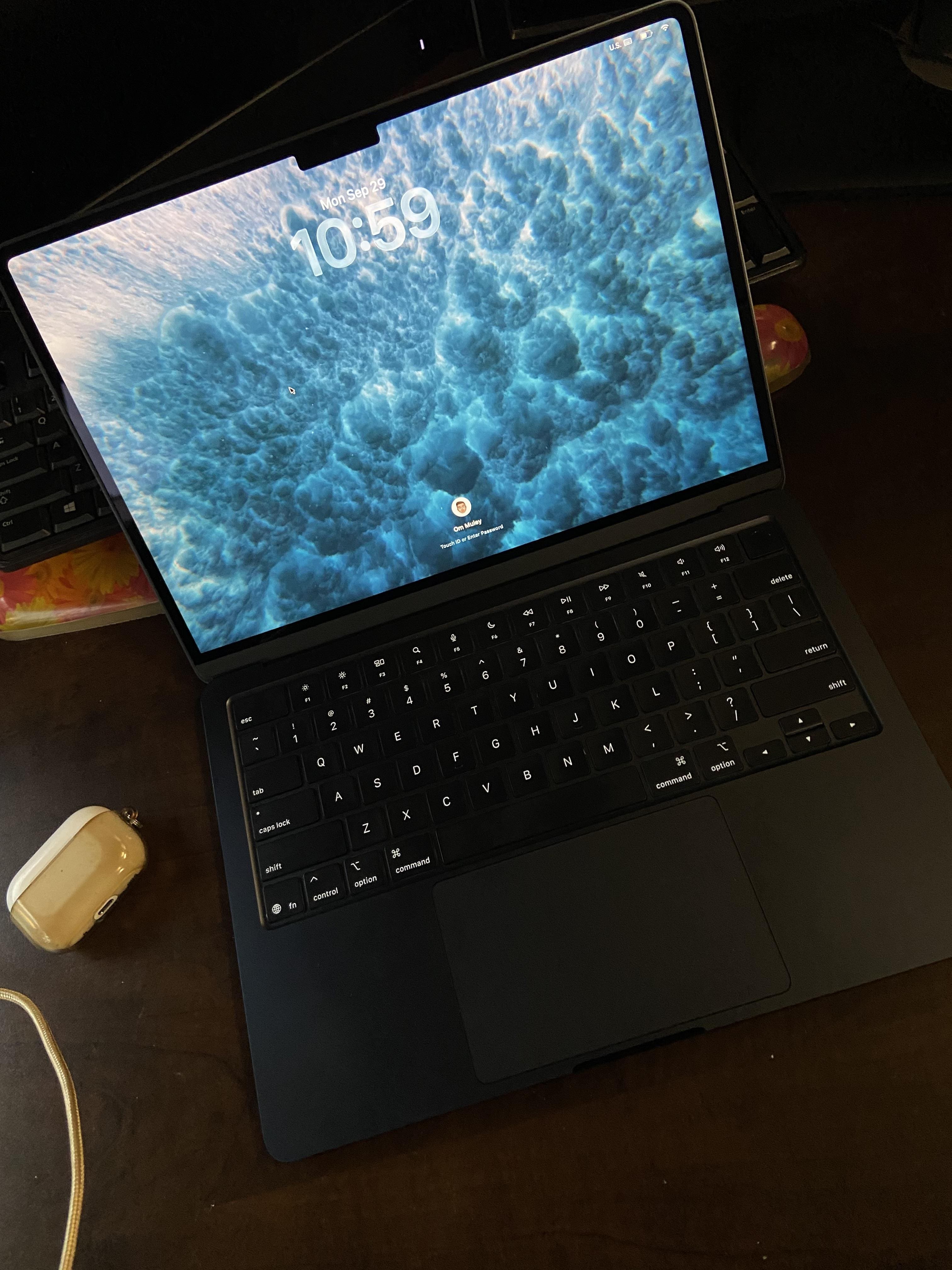 Apple MacBook Air 13 inch Laptop Apple M4 chip Built for Apple