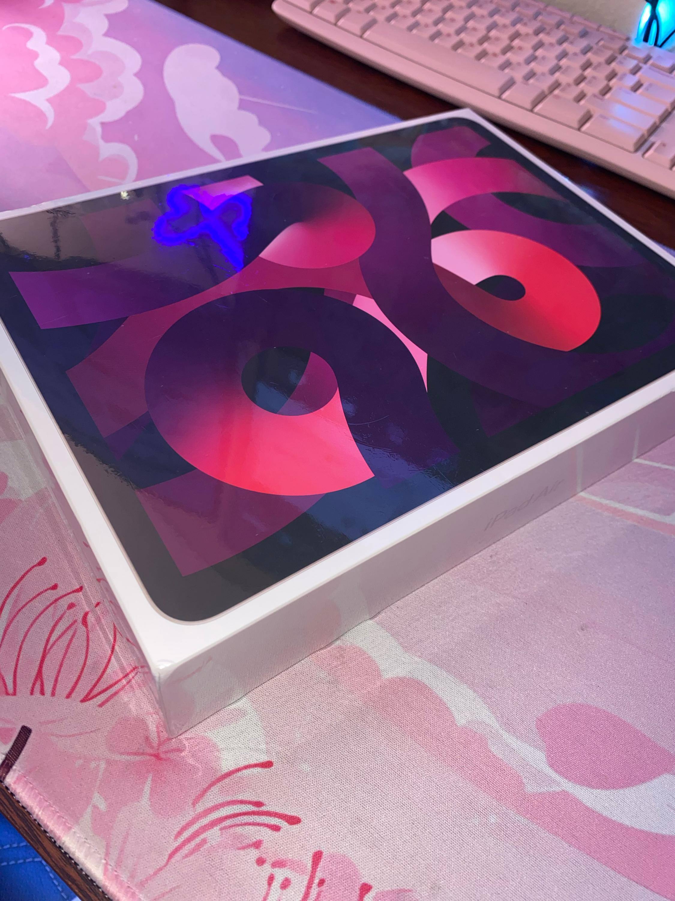 iPad Air 第5世代　64GB Wi-Fi pink Amazon.com: Apple iPad Air 5th Gen. (10.9-inch, Wi-Fi, 64GB