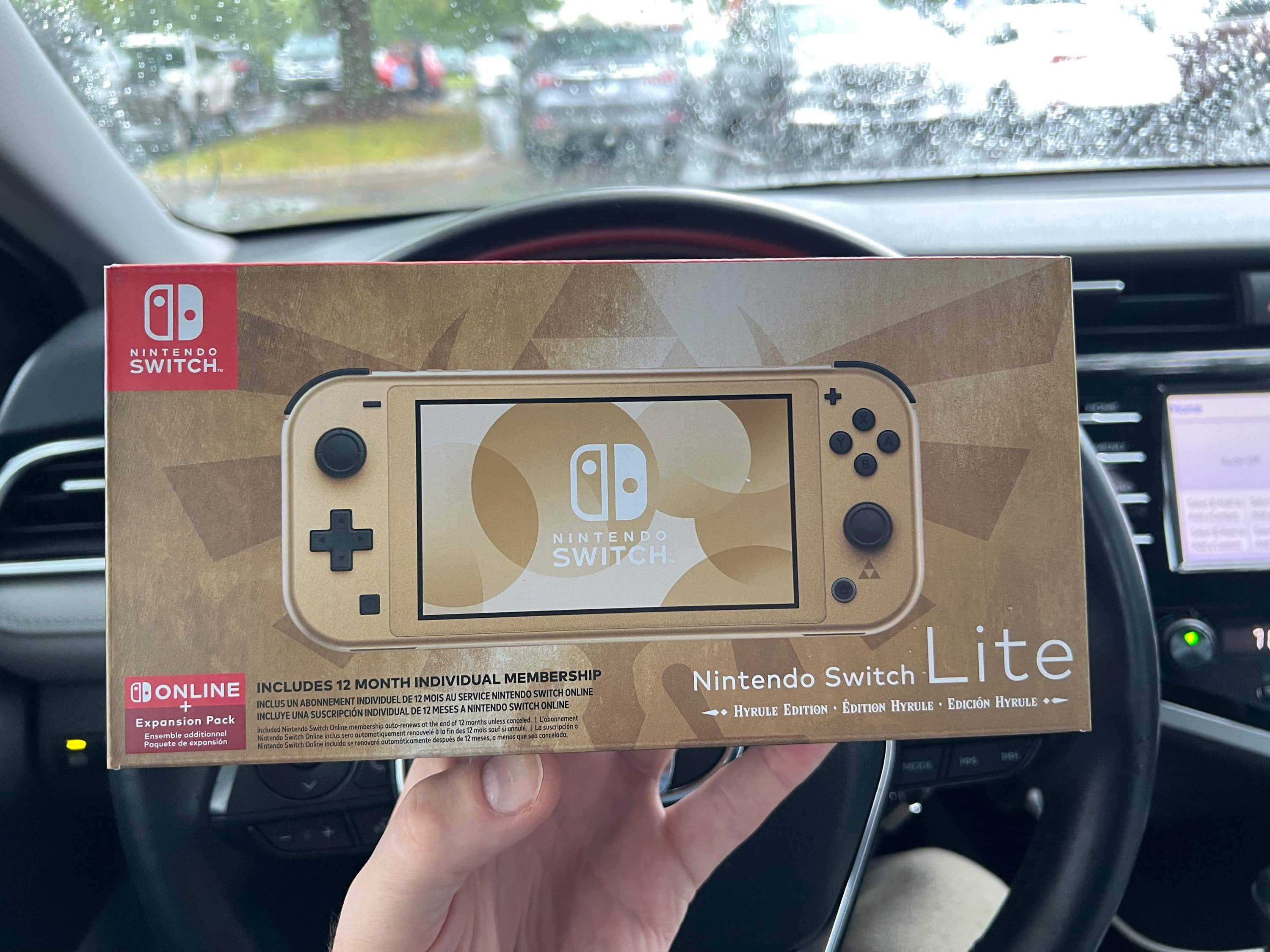 Switch Lite: Hyrule Edition with Bonus Nintendo Switch Online +