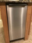 Whirlpool 15 29-Lb. Freestanding Icemaker Stainless Steel WUI75X15HZ -  Best Buy