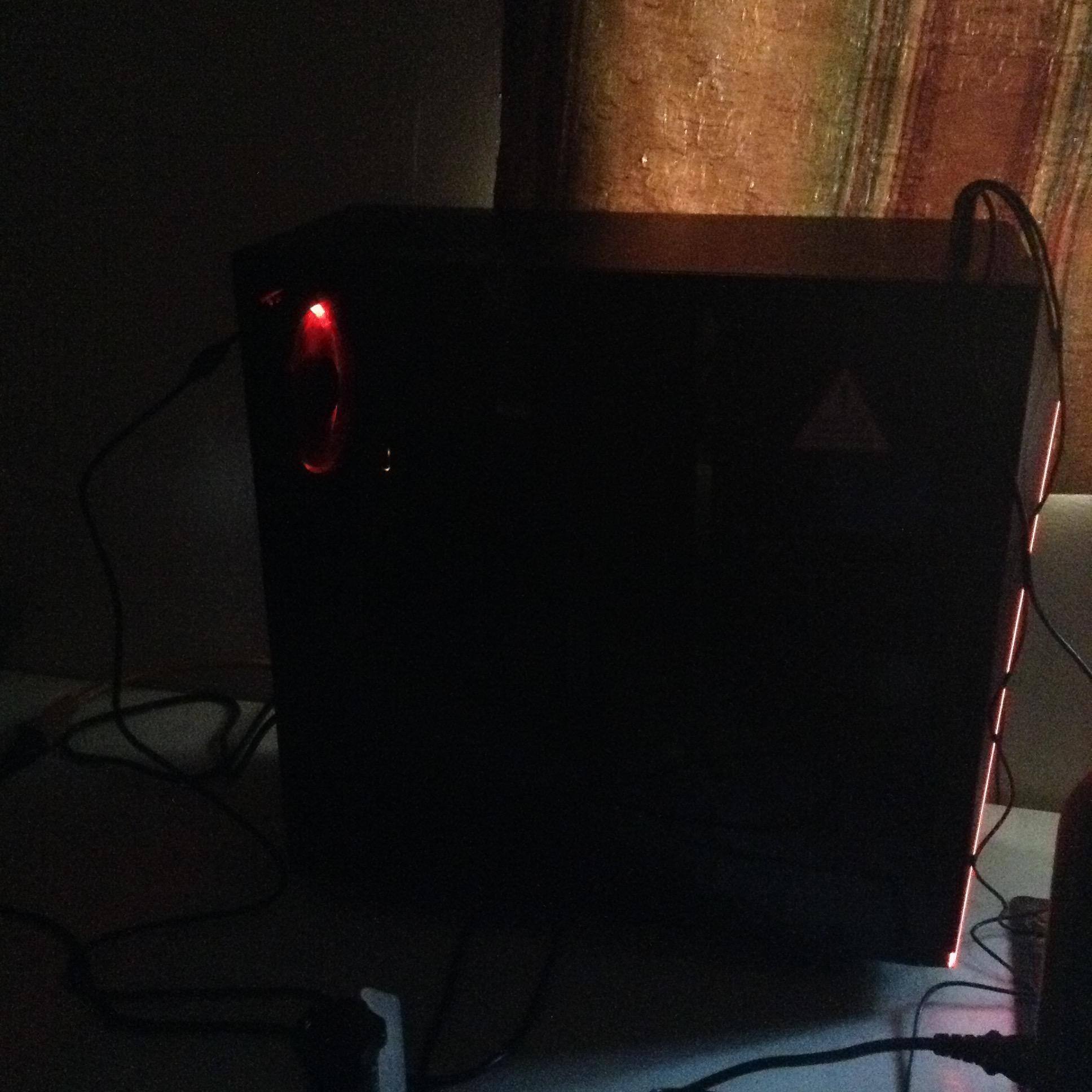 This is how it lights up., click to load a larger version