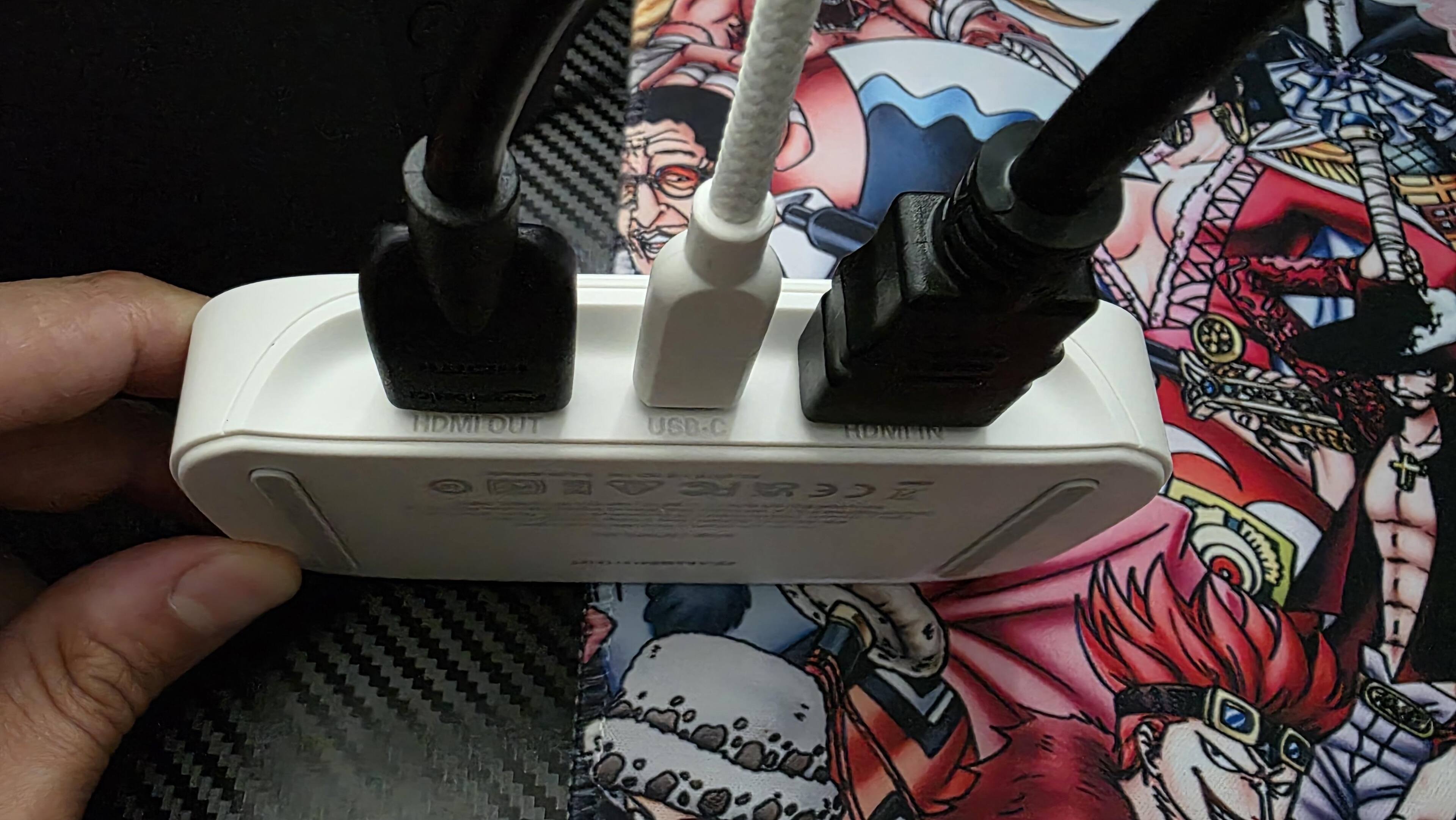 Backside of Elgato Neo, click to load a larger version