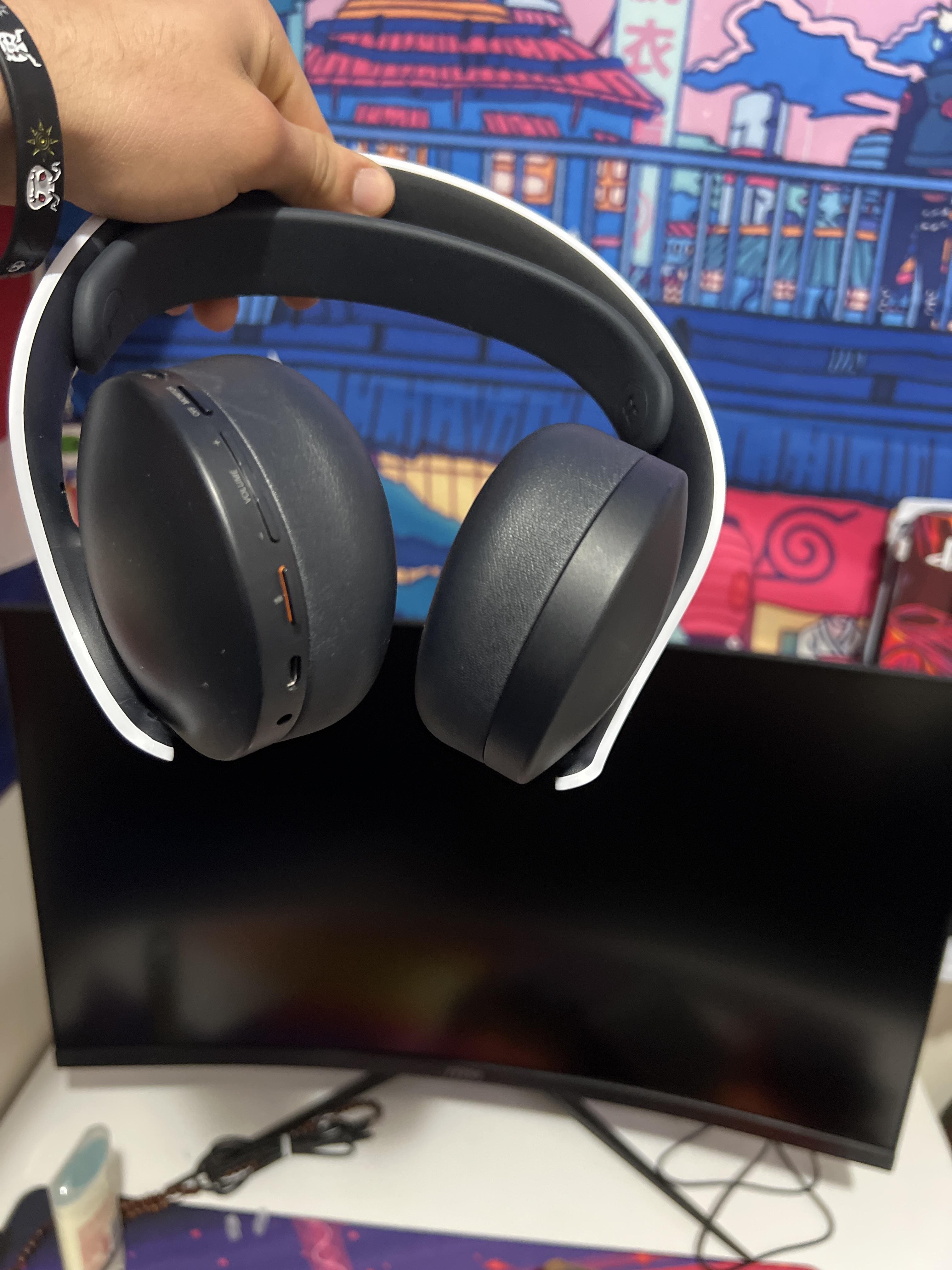Sony PULSE 3D Wireless Gaming Headset for PS5, PS4, and PC