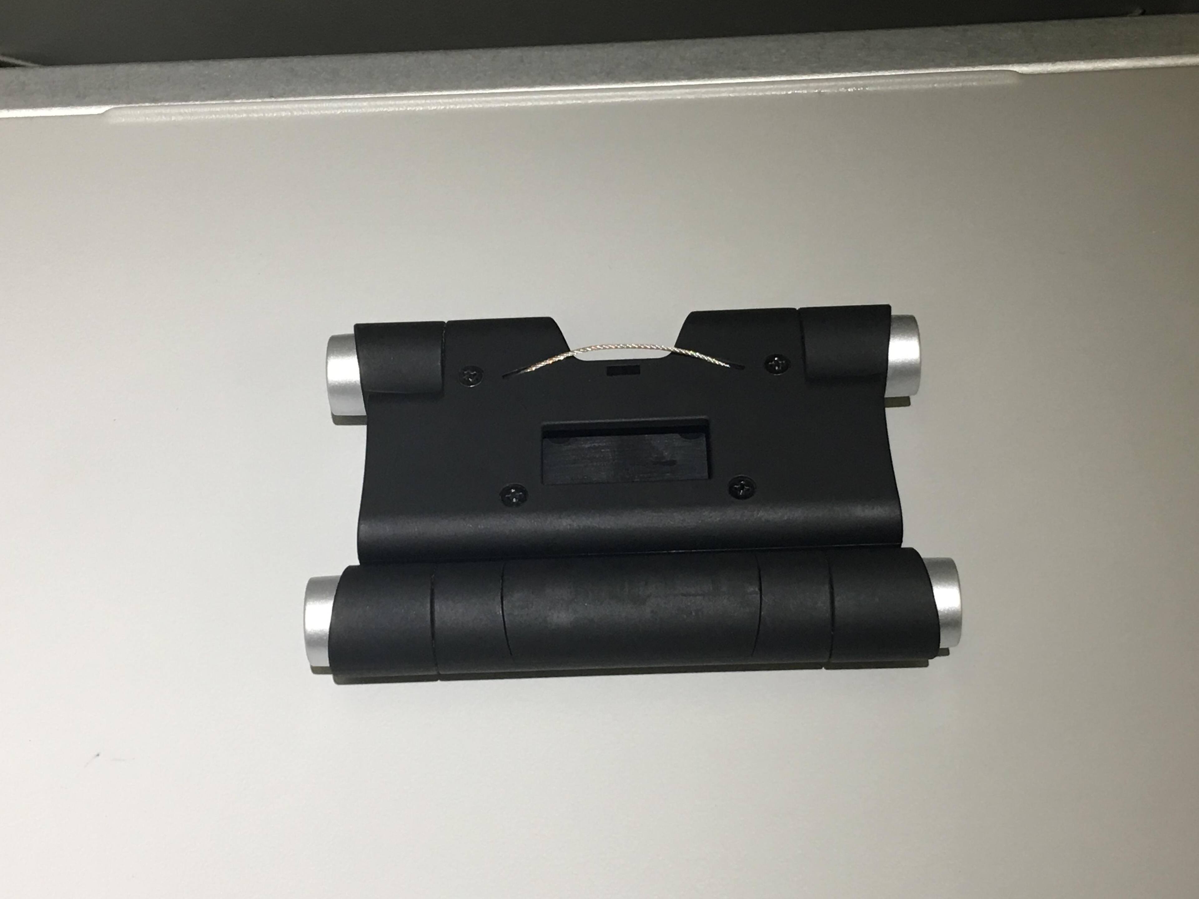 Tray table claps removed, click to load a larger version