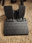 The pedals have a light feel that some may not like., click to load a larger version