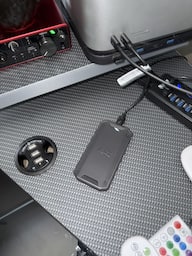 SanDisk Professional PRO G40 SSD 2TB External Thunderbolt 3 SanDisk Professional PRO G40 SSD 2TB External Thunderbolt 3