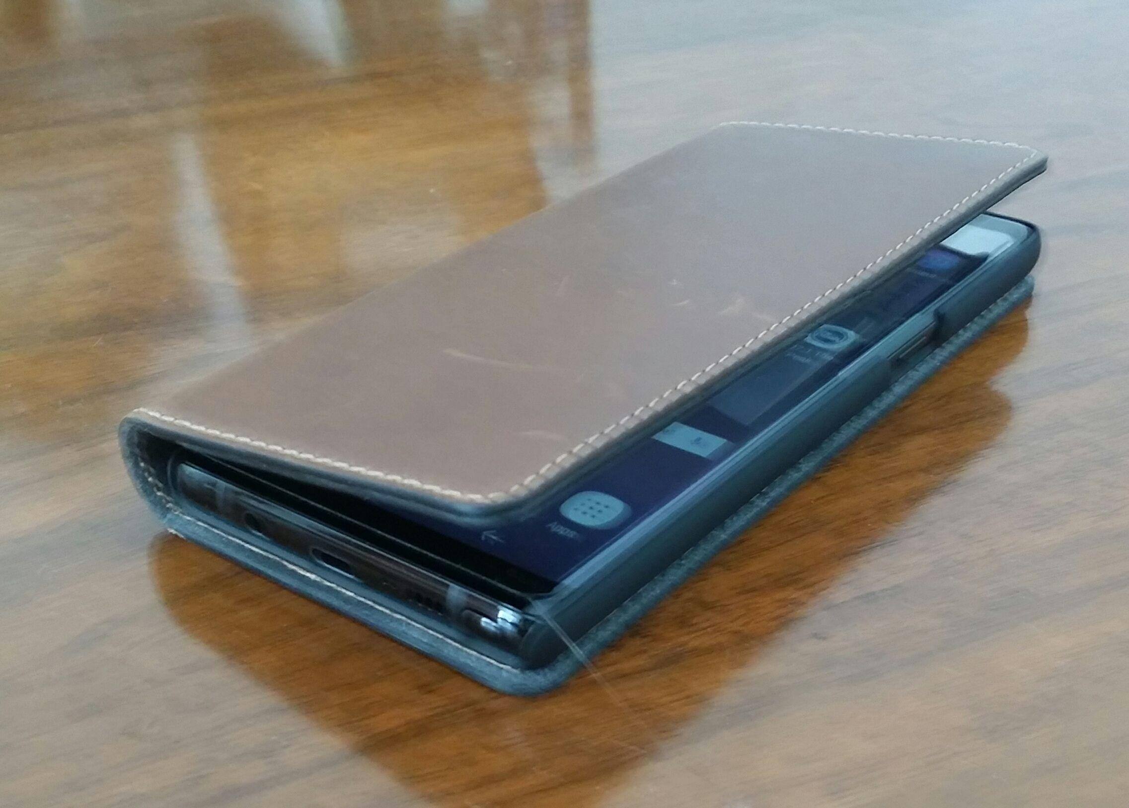 Nomad pops open with only a couple of items in it, click to load a larger version