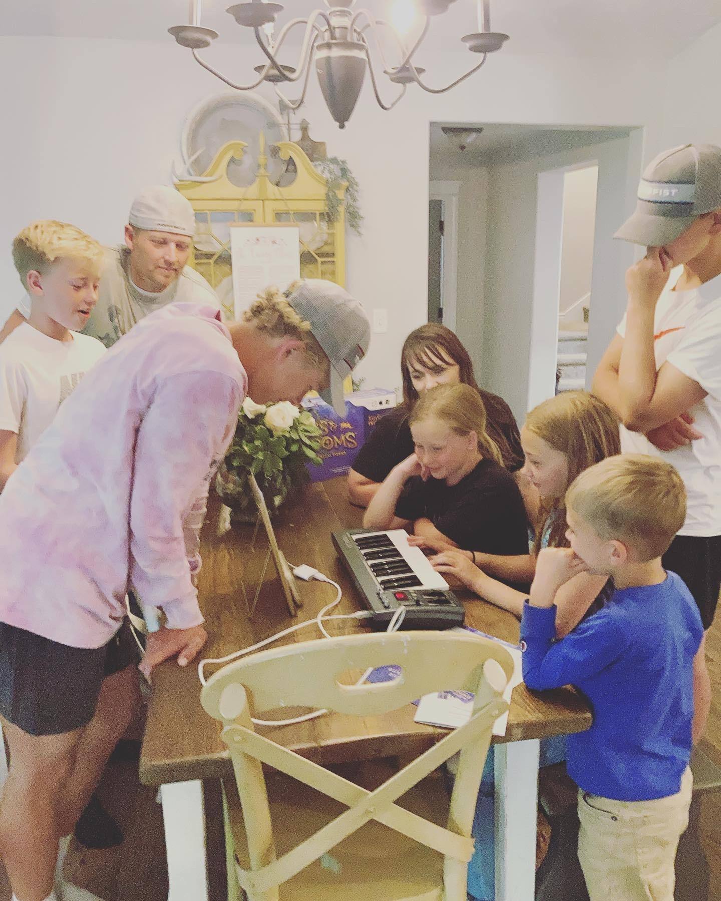 Customer provided, click to load a larger version