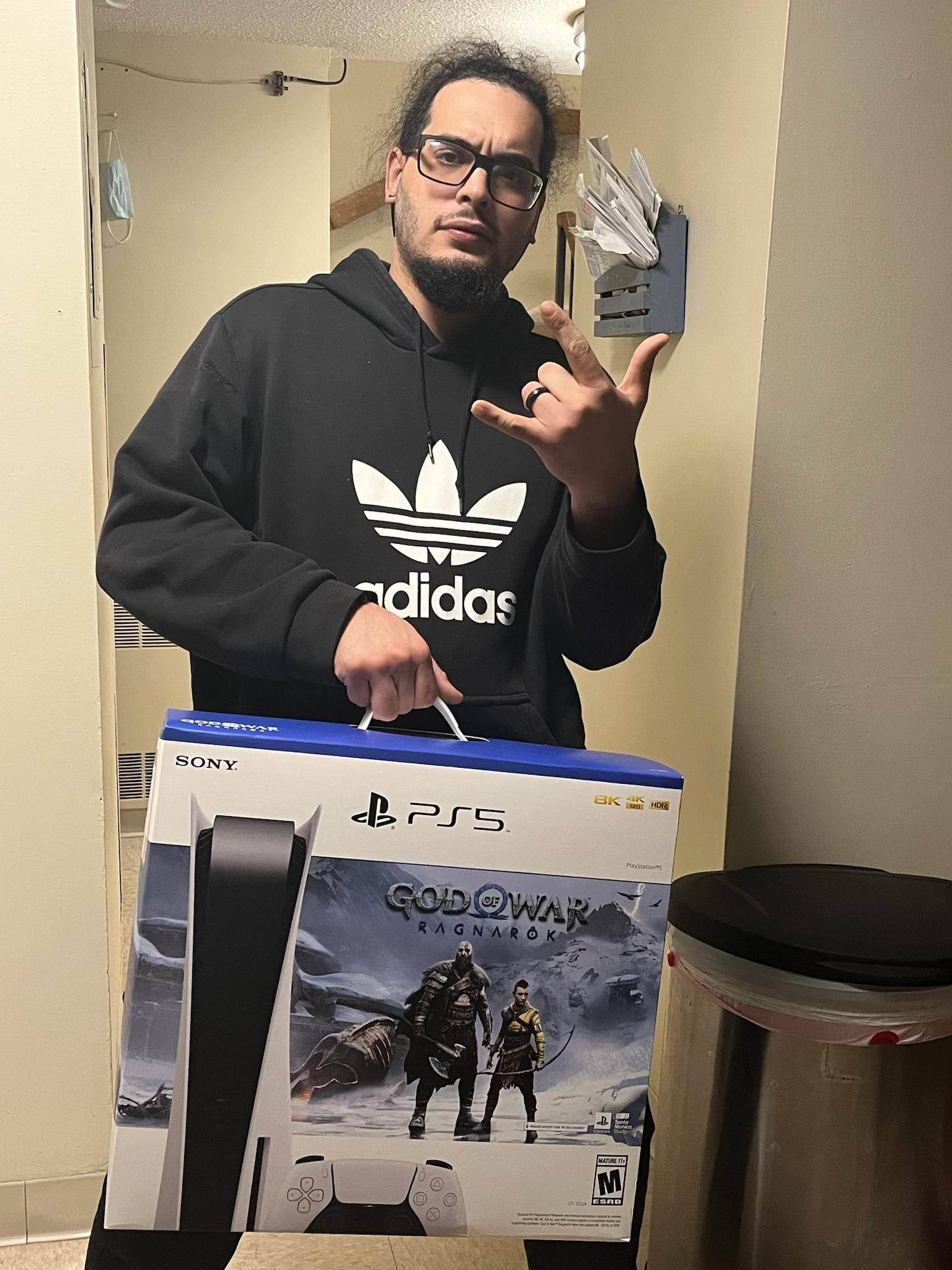 Customer provided, click to load a larger version